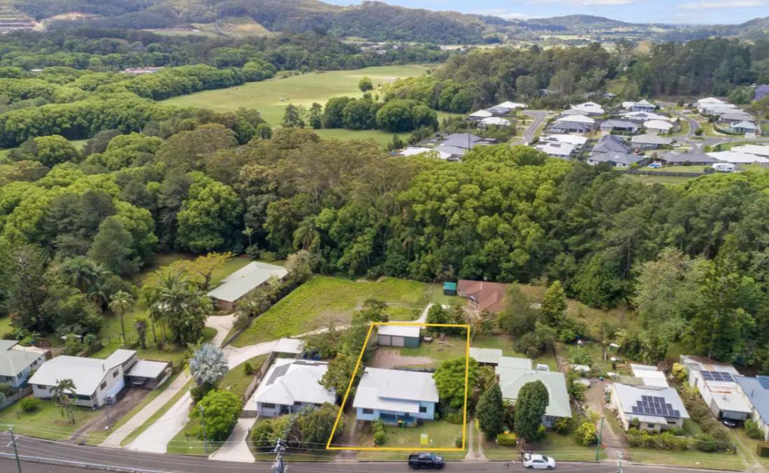 Prop-GPT: House: QLD Nambour, QLD 4560 Home For Rent