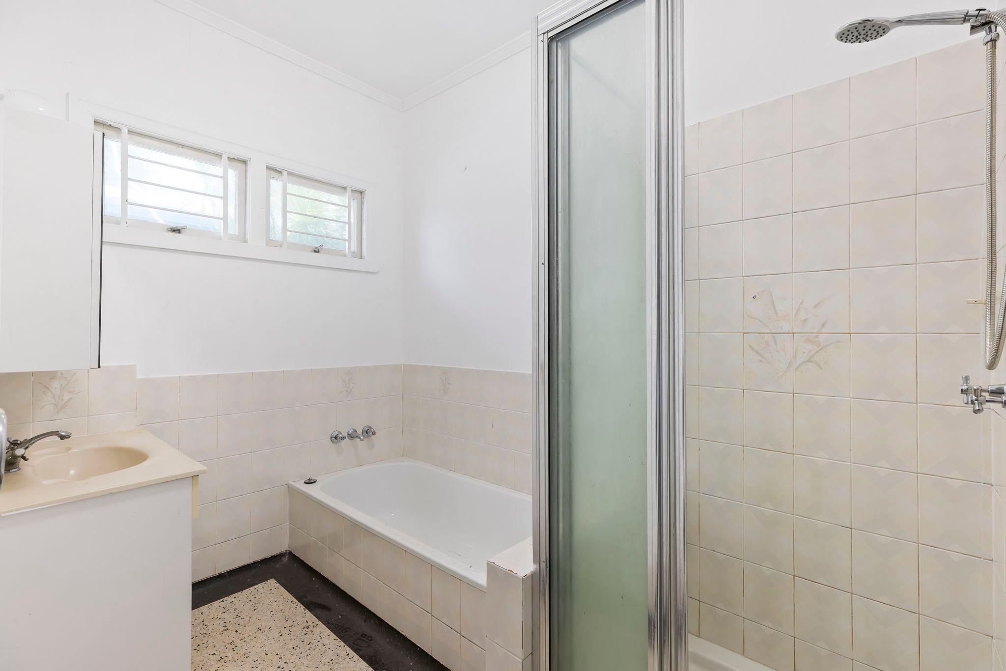 Light, Bright & Full of Charm in Gaythorne