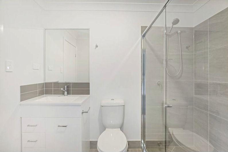 DuplexSemi-detached for Rent: Kallangur, QLD 4503, QLD, 4503