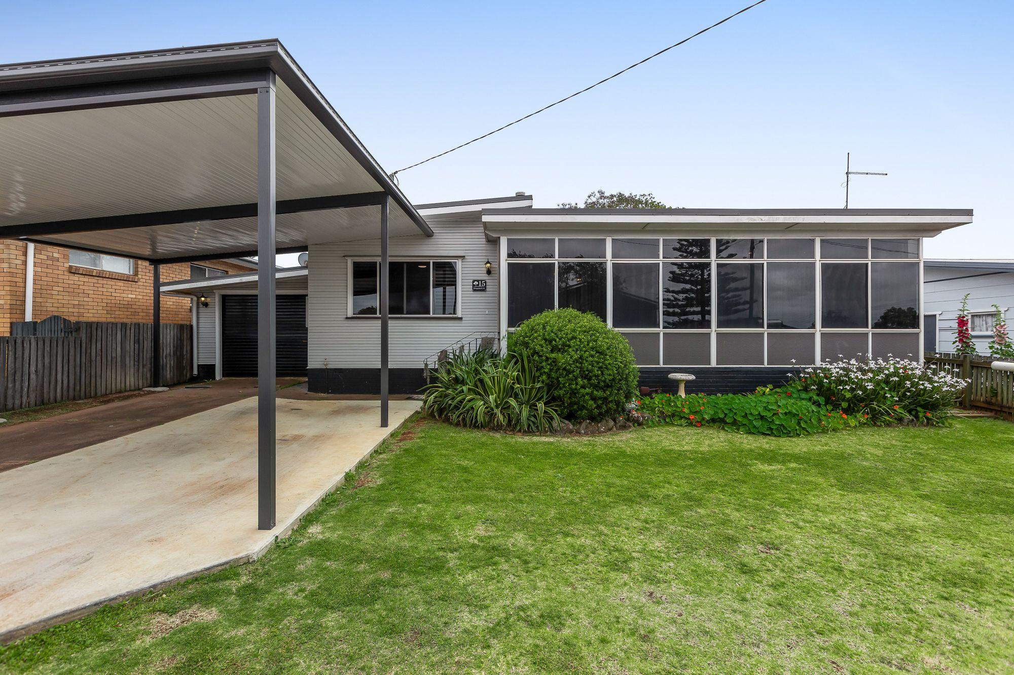 Prop-GPT: House: QLD Wilsonton, QLD 4350 Home For Rent