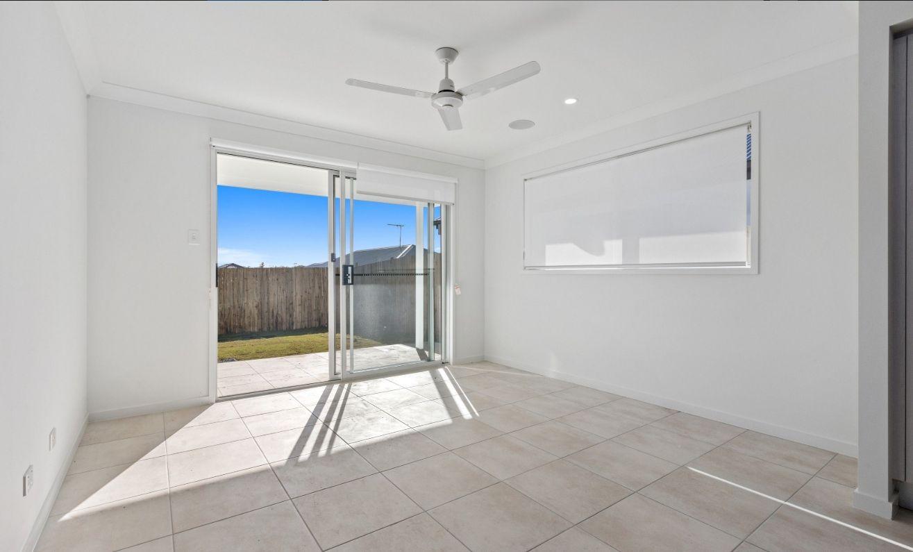 33 Liberty Drive, FLAGSTONE, QLD 4280 - House for Rent - harcourts.net