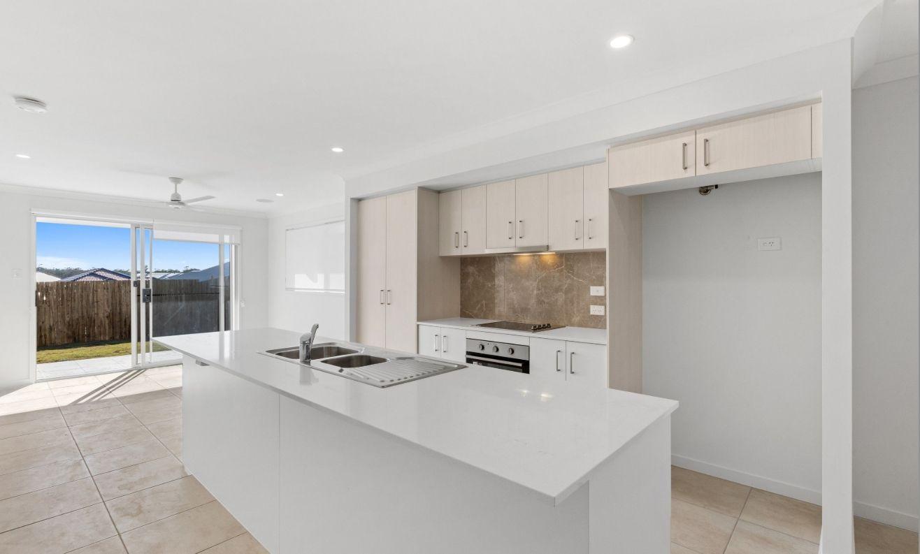 33 Liberty Drive, FLAGSTONE, QLD 4280 - House for Rent - harcourts.net