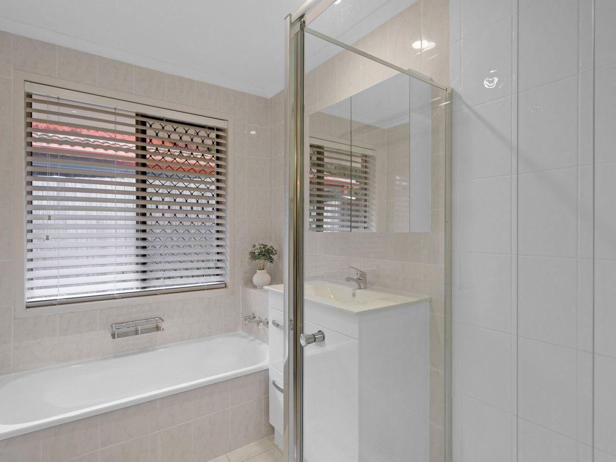 House for Rent: Arundel, QLD 4214, QLD, 4214