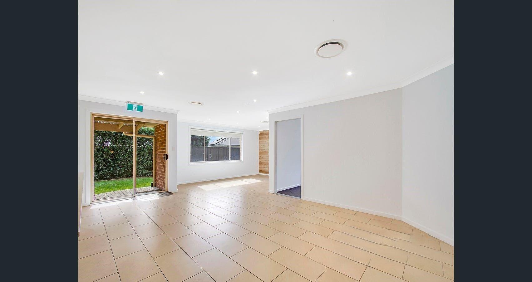 House for Rent: Rouse Hill, NSW 2155, NSW, 2155