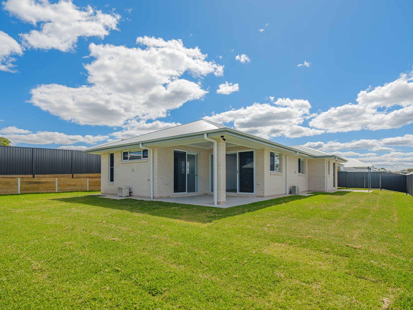 15 Maiden Crest, SOUTHSIDE, QLD 4570 - House for Rent - harcourts.net