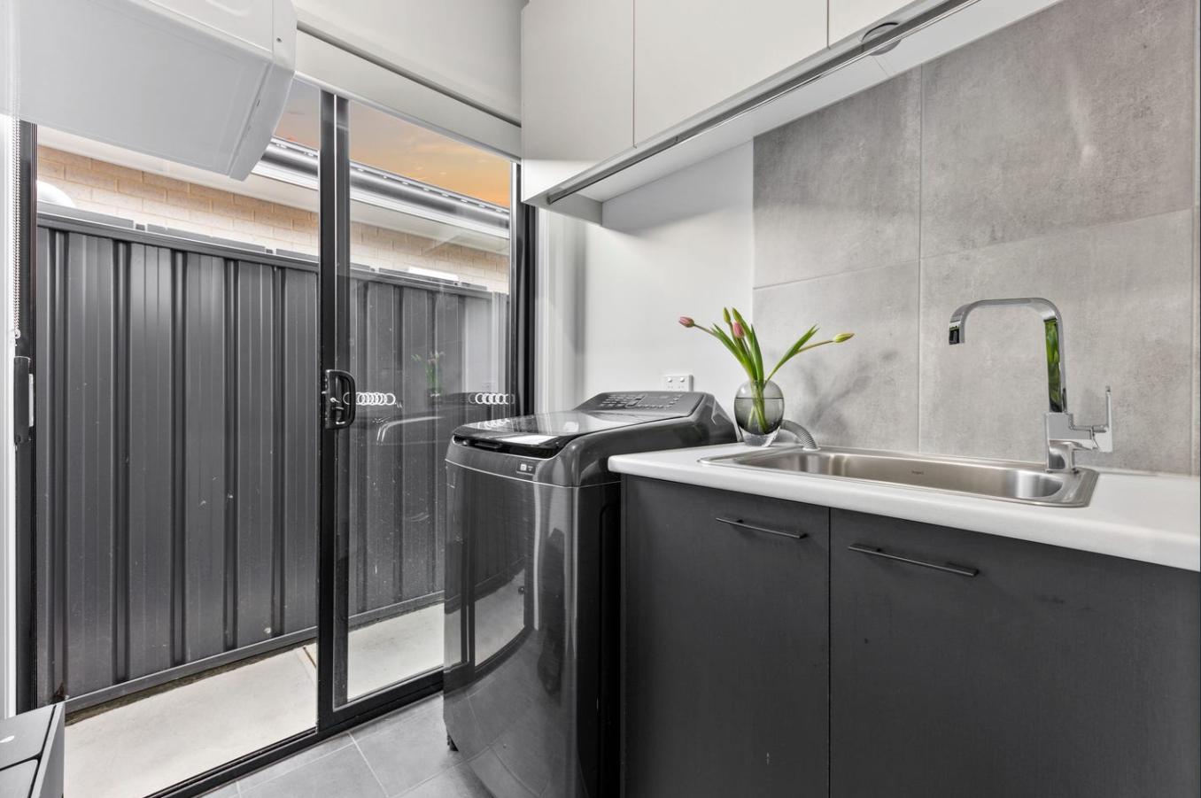 Modern, Stylish & Low-Maintenance Living in Prime Warradale Location