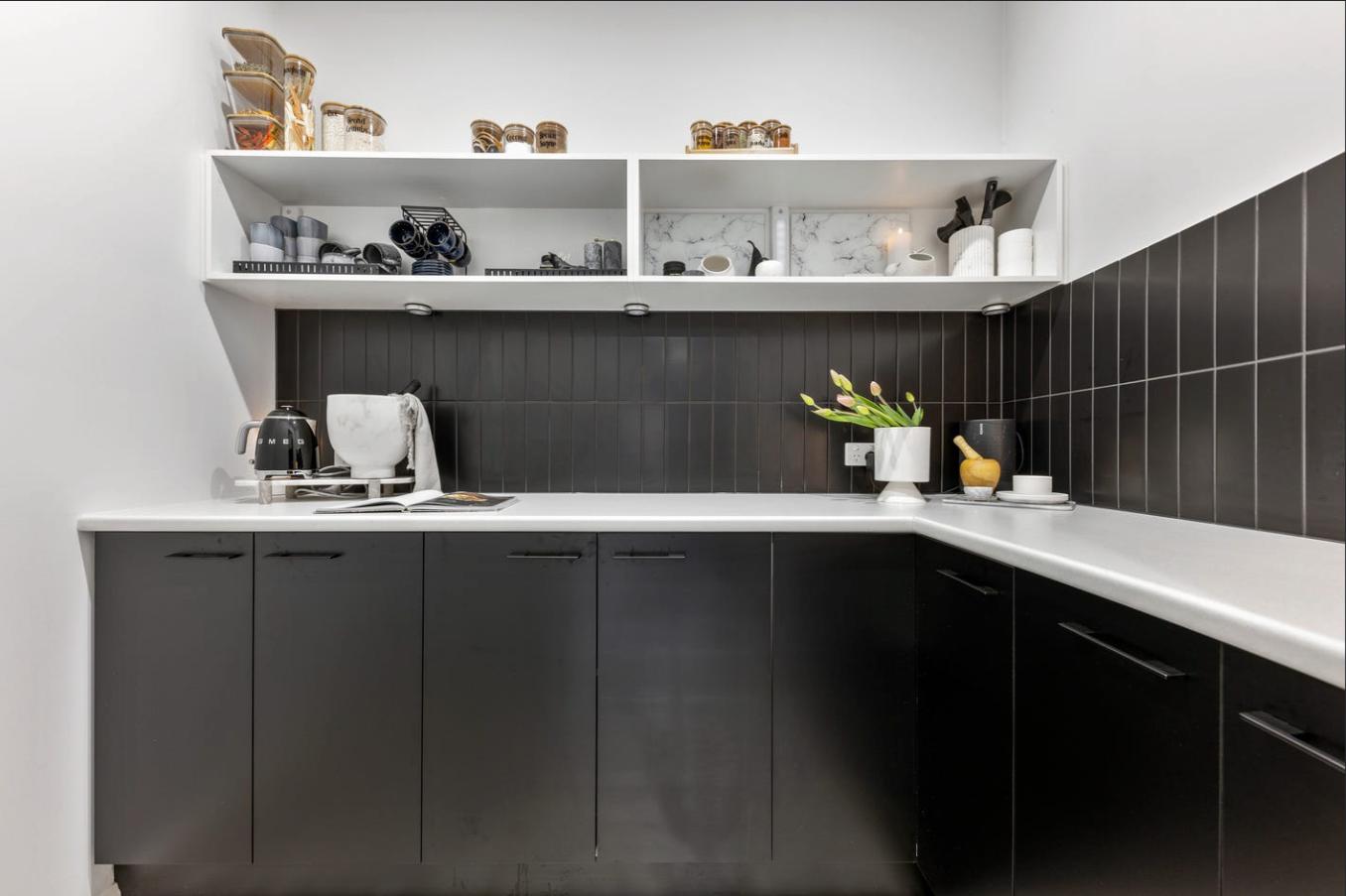 Modern, Stylish & Low-Maintenance Living in Prime Warradale Location