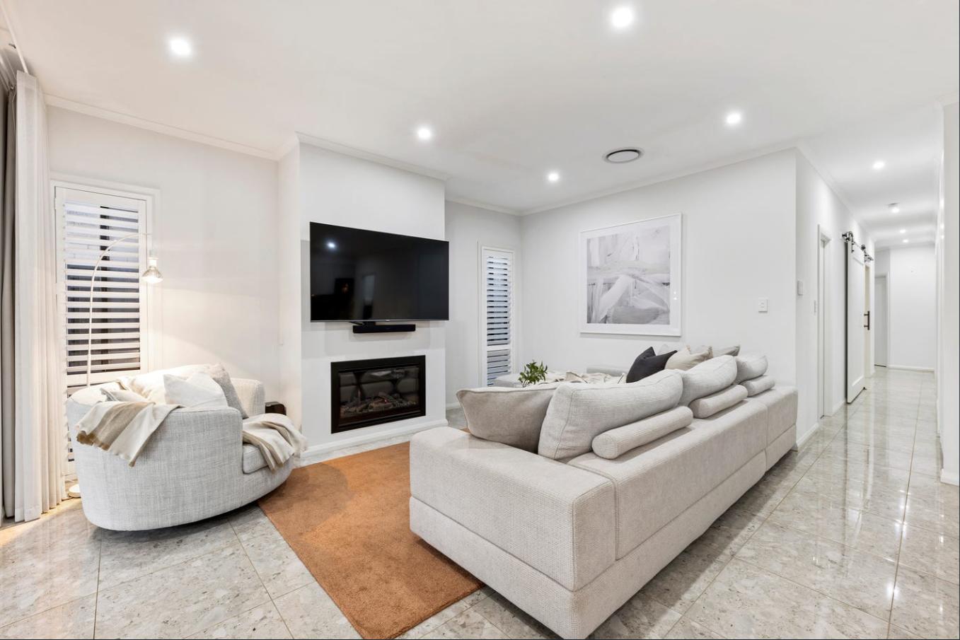 Modern, Stylish & Low-Maintenance Living in Prime Warradale Location