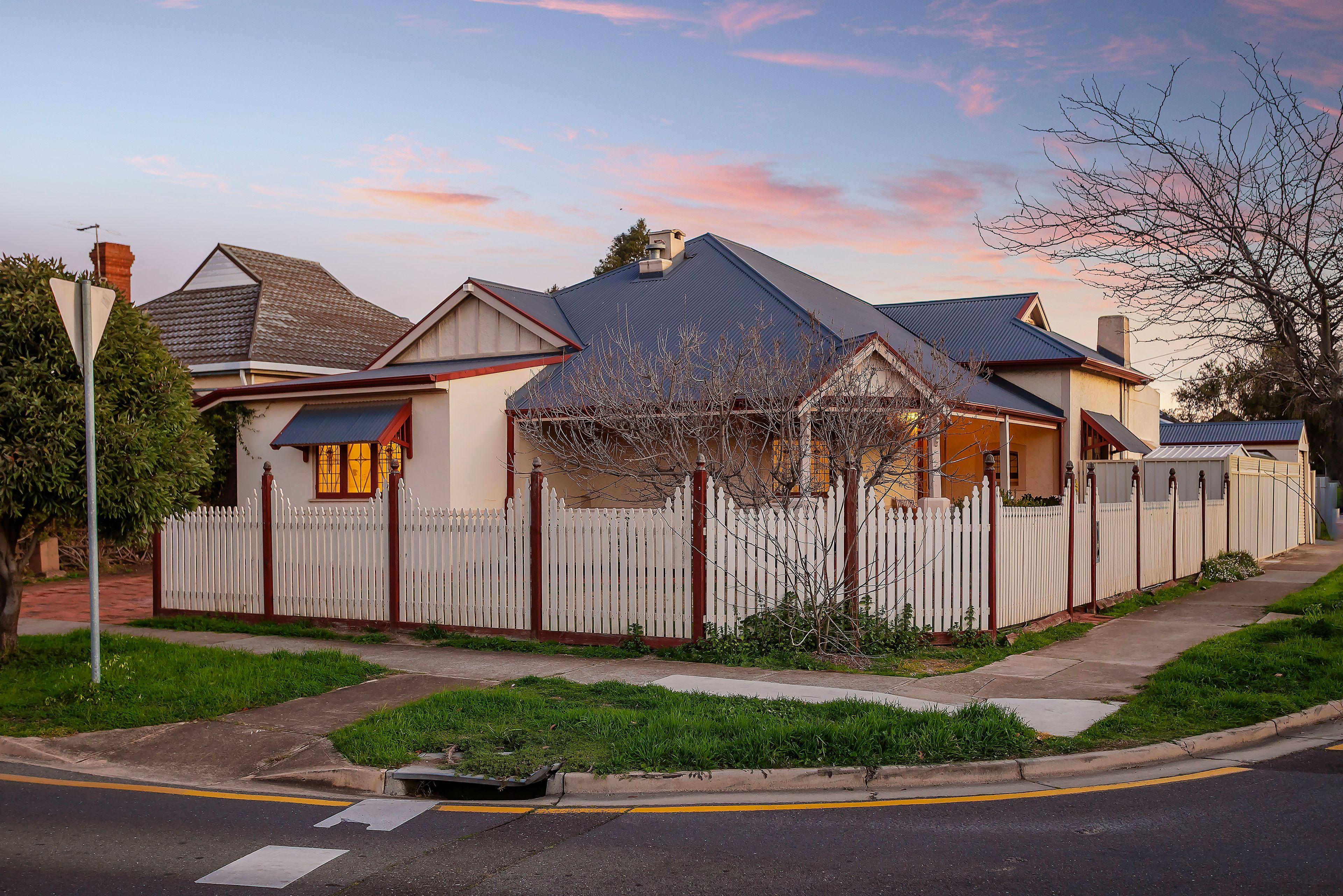 Character home in Alberton