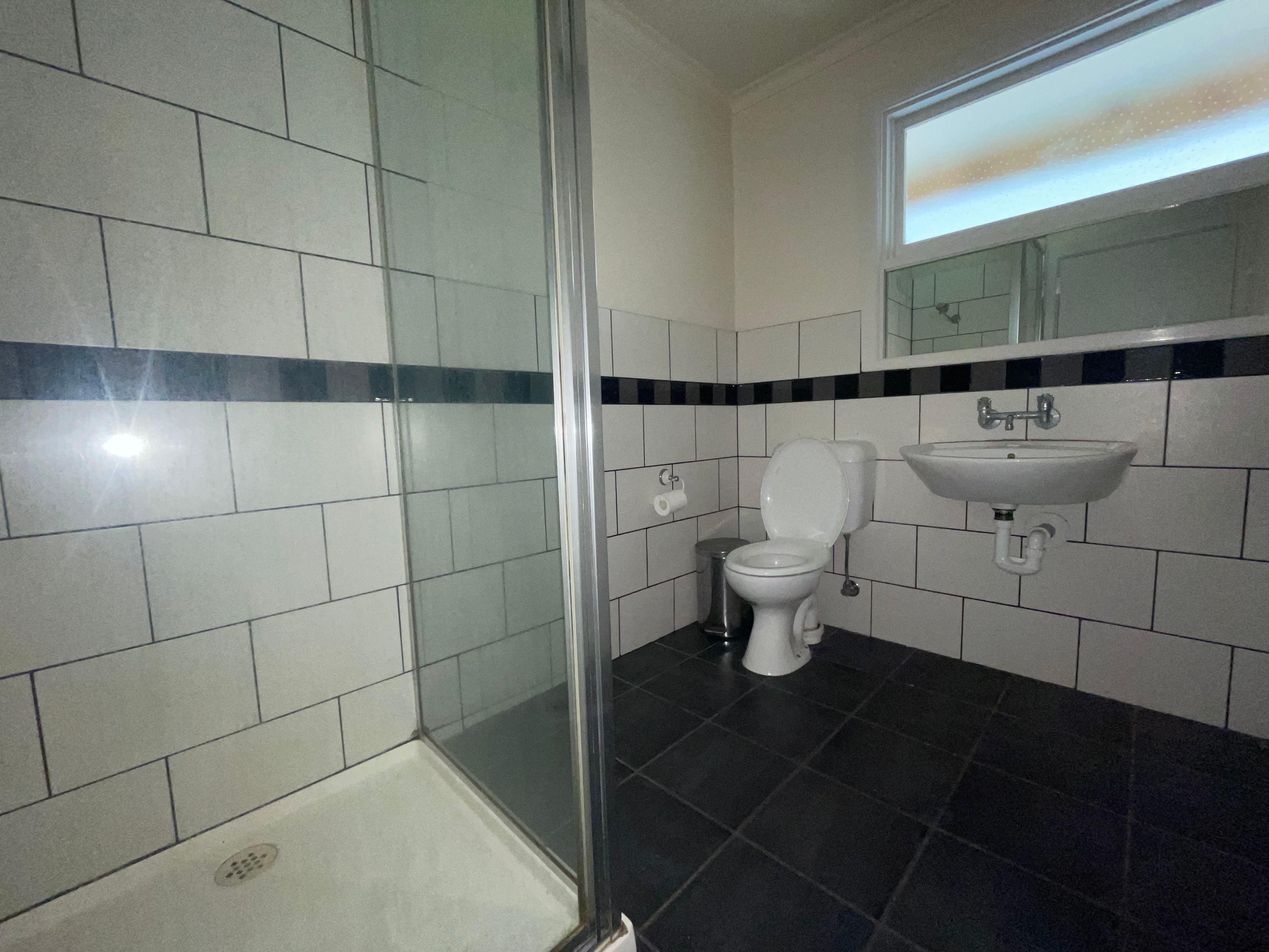 Charming Sunbury Gem in Prime Location