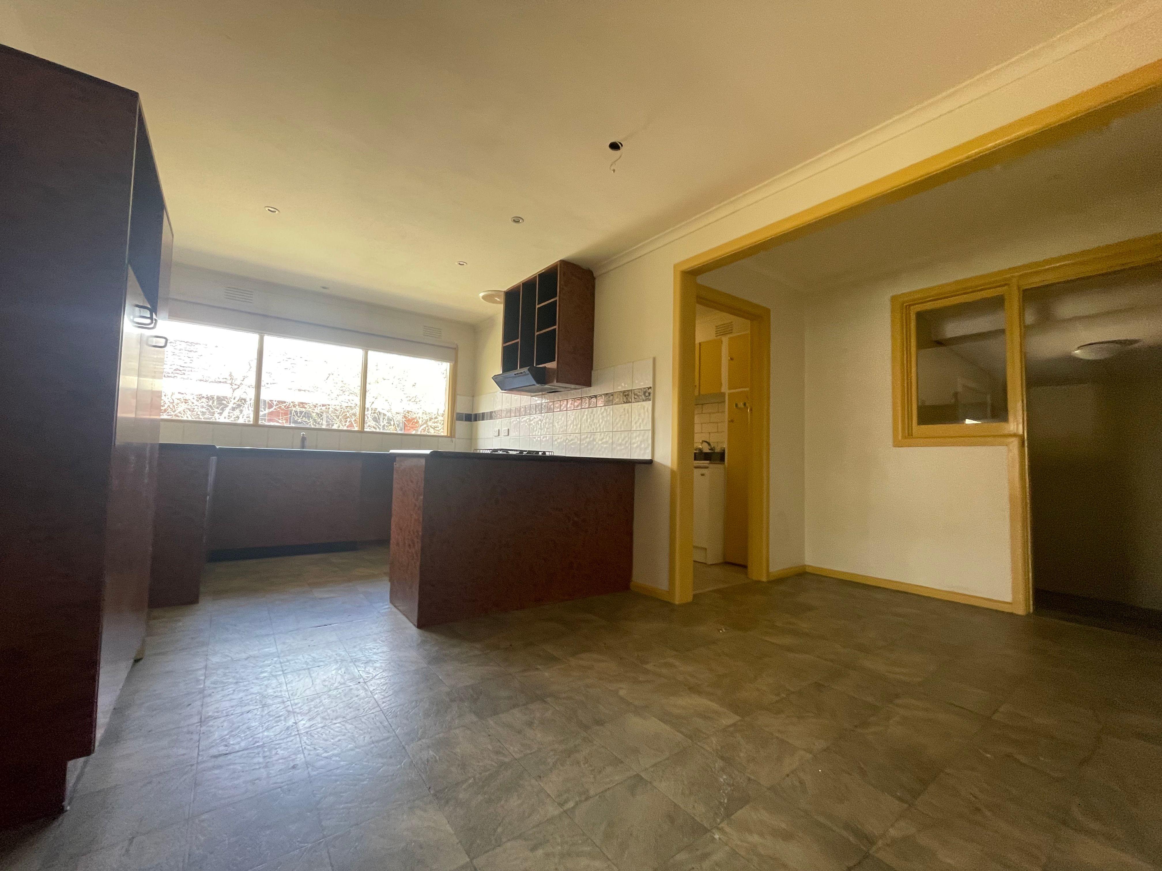 Charming Sunbury Gem in Prime Location