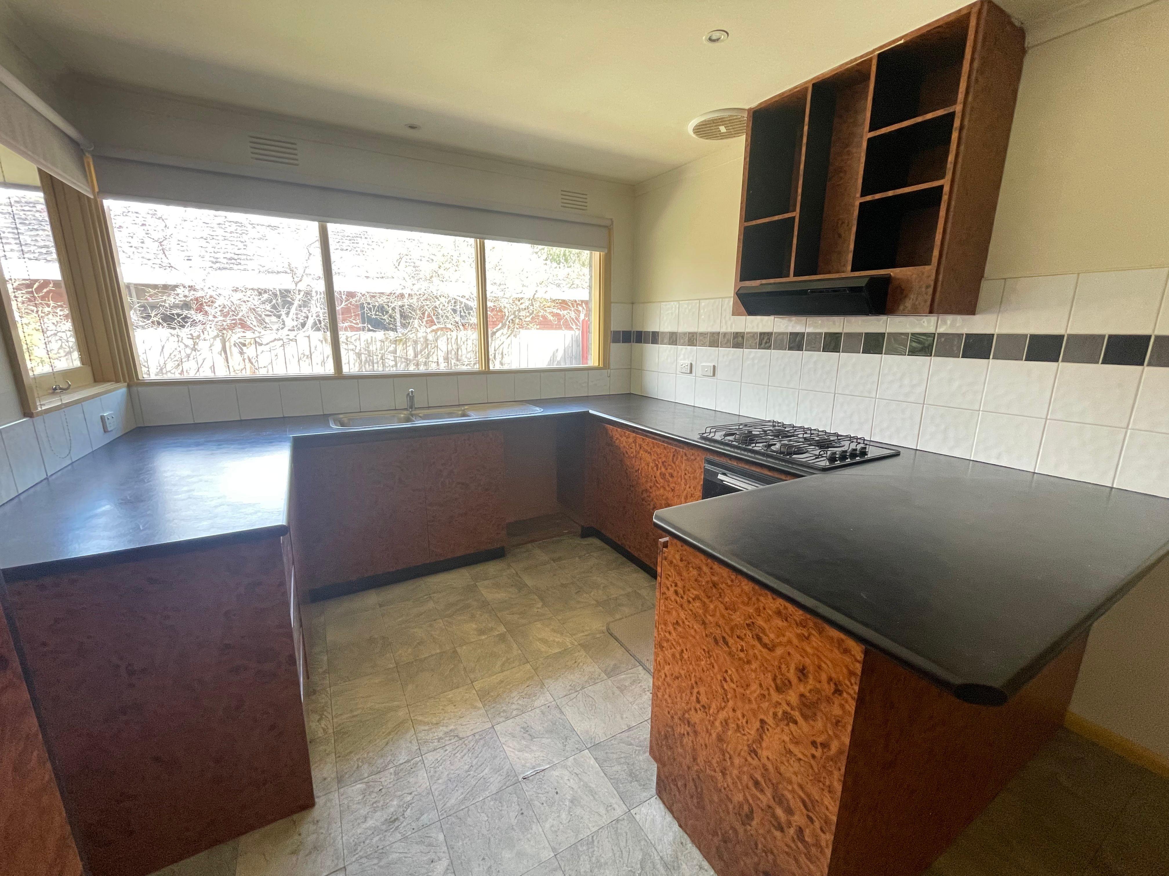 Charming Sunbury Gem in Prime Location