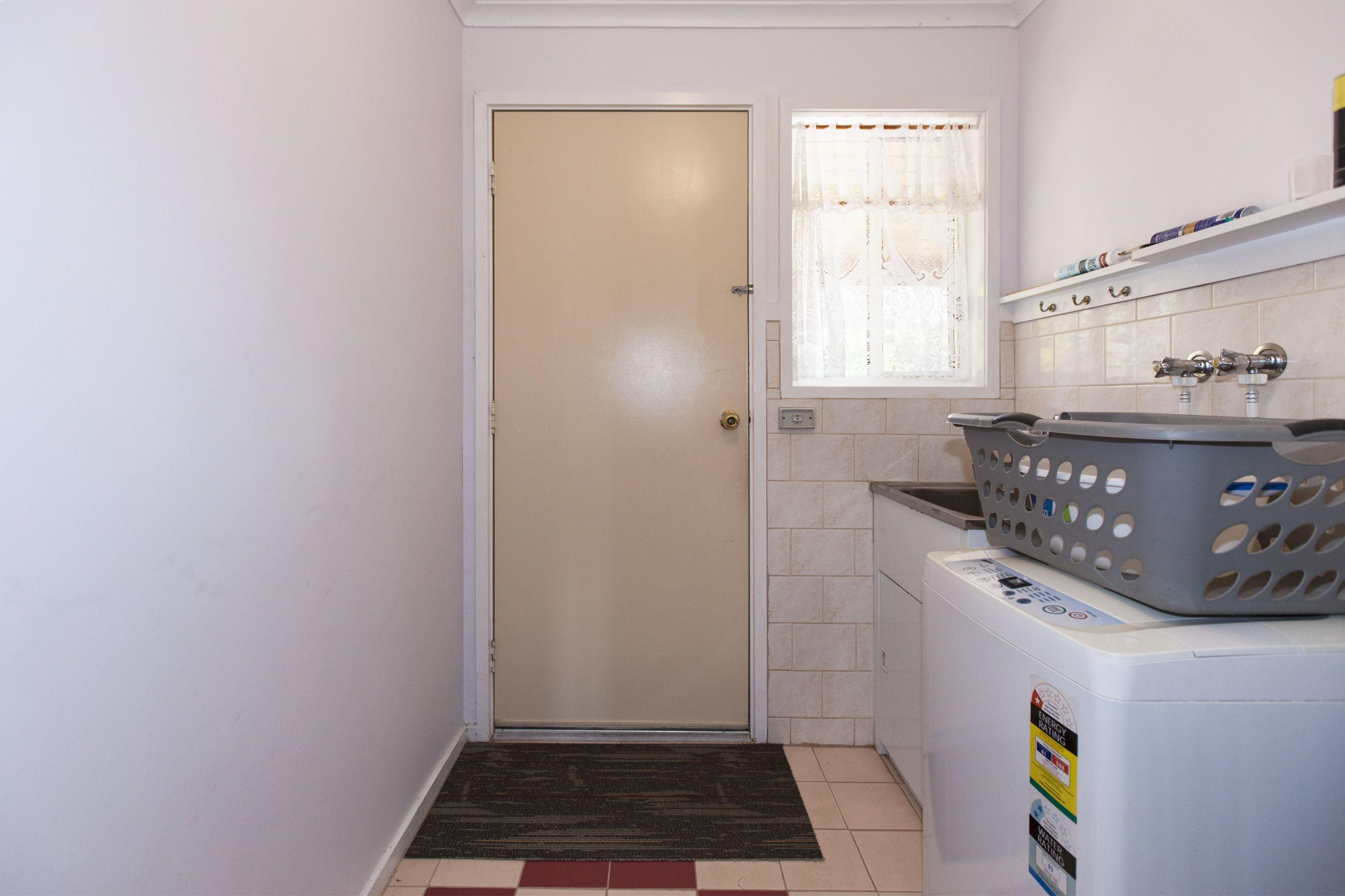 House for Rent: Lake Bolac, VIC 3351, VIC, 3351