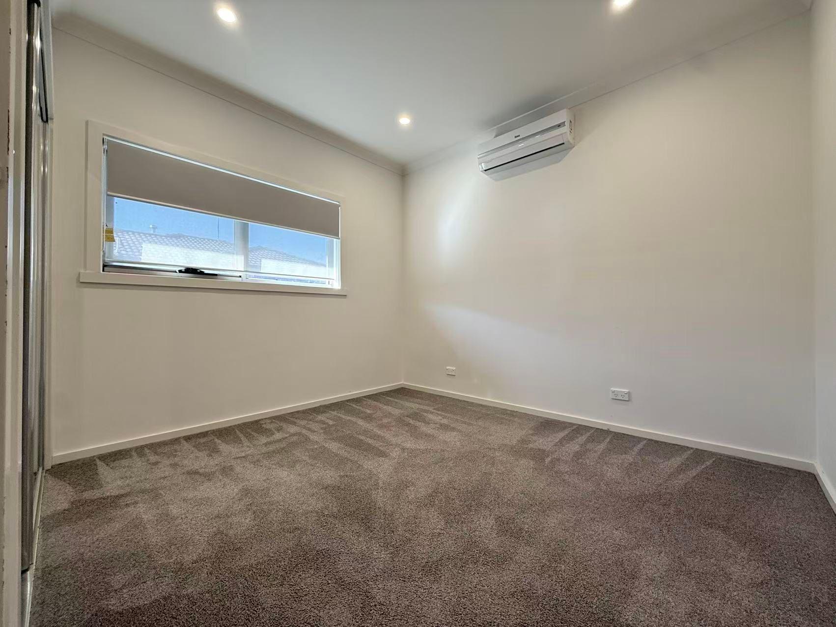 Near New Boutique Townhouse