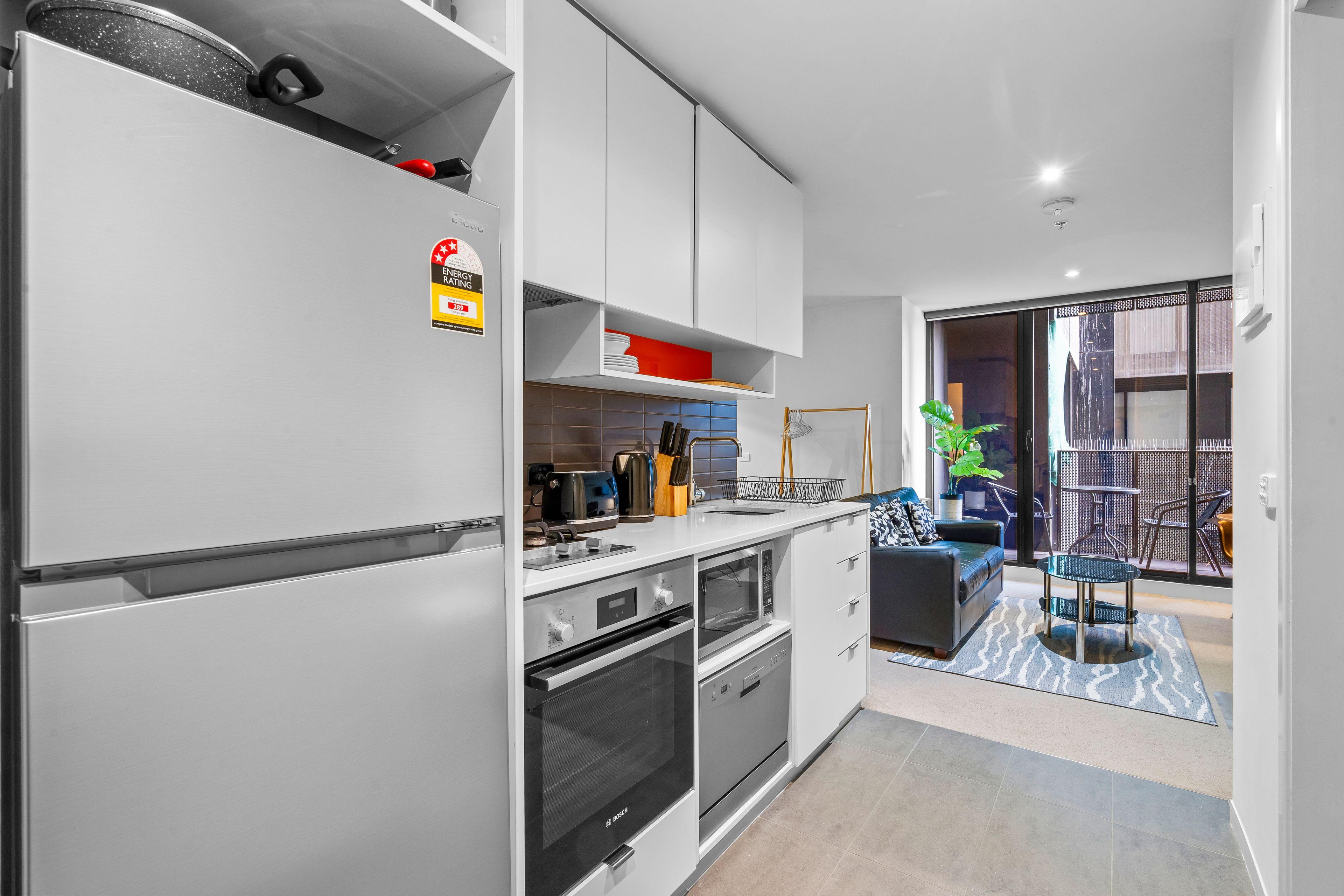 Apartment for Rent: Melbourne, VIC 3000, VIC, 3000