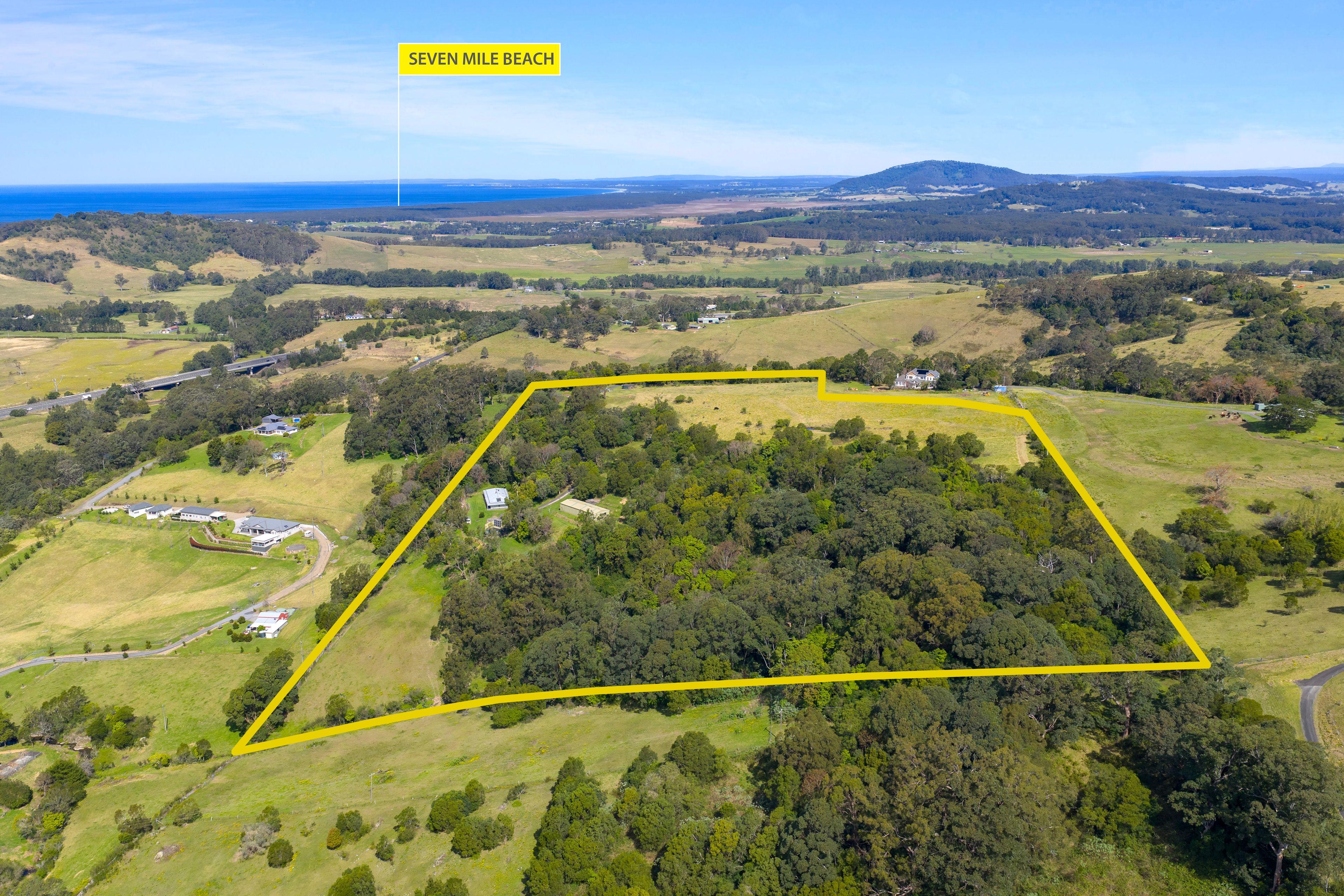 'Orana' - Stunning Lifestyle Property in Broughton Village