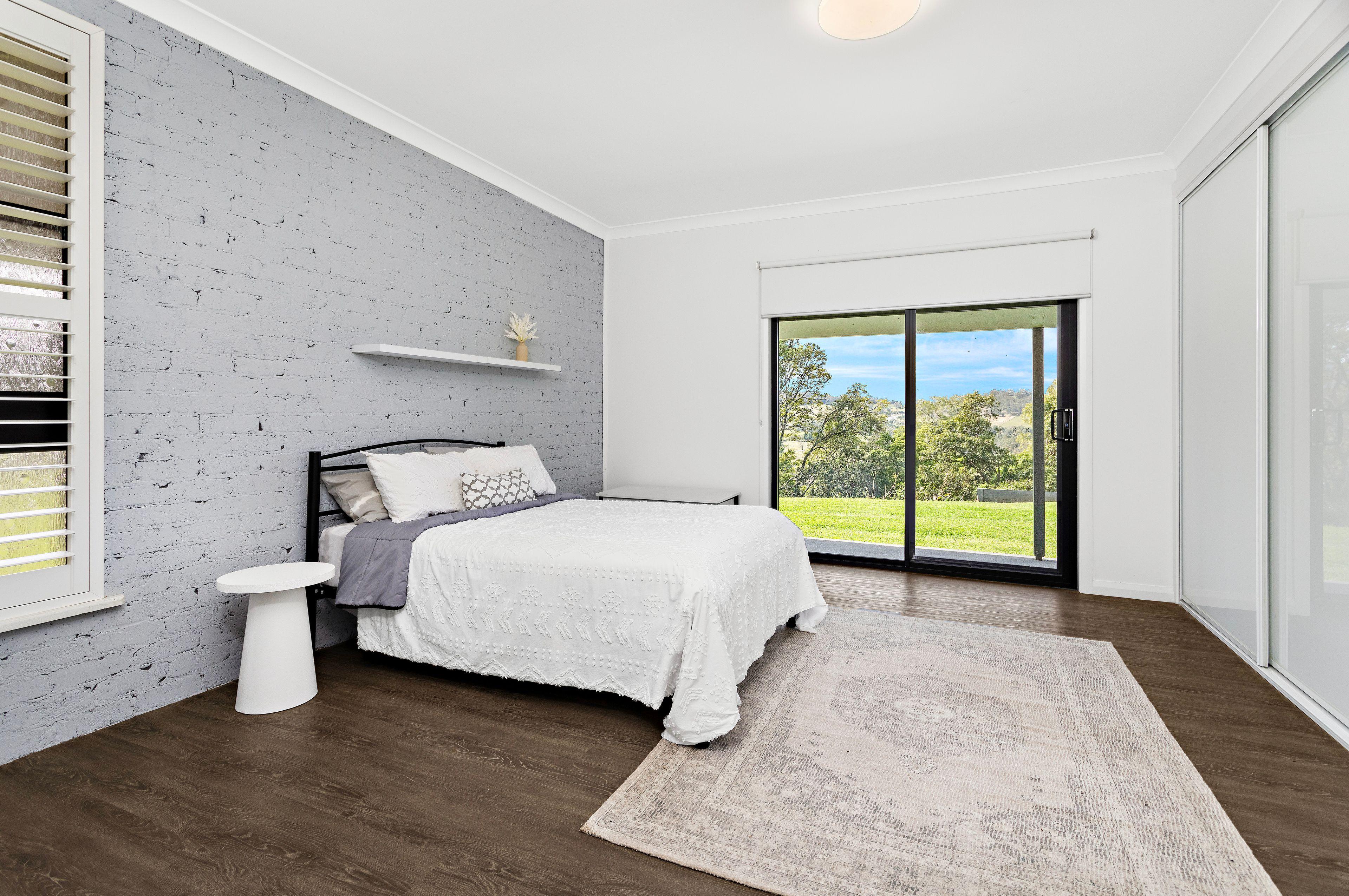 'Orana' - Stunning Lifestyle Property in Broughton Village