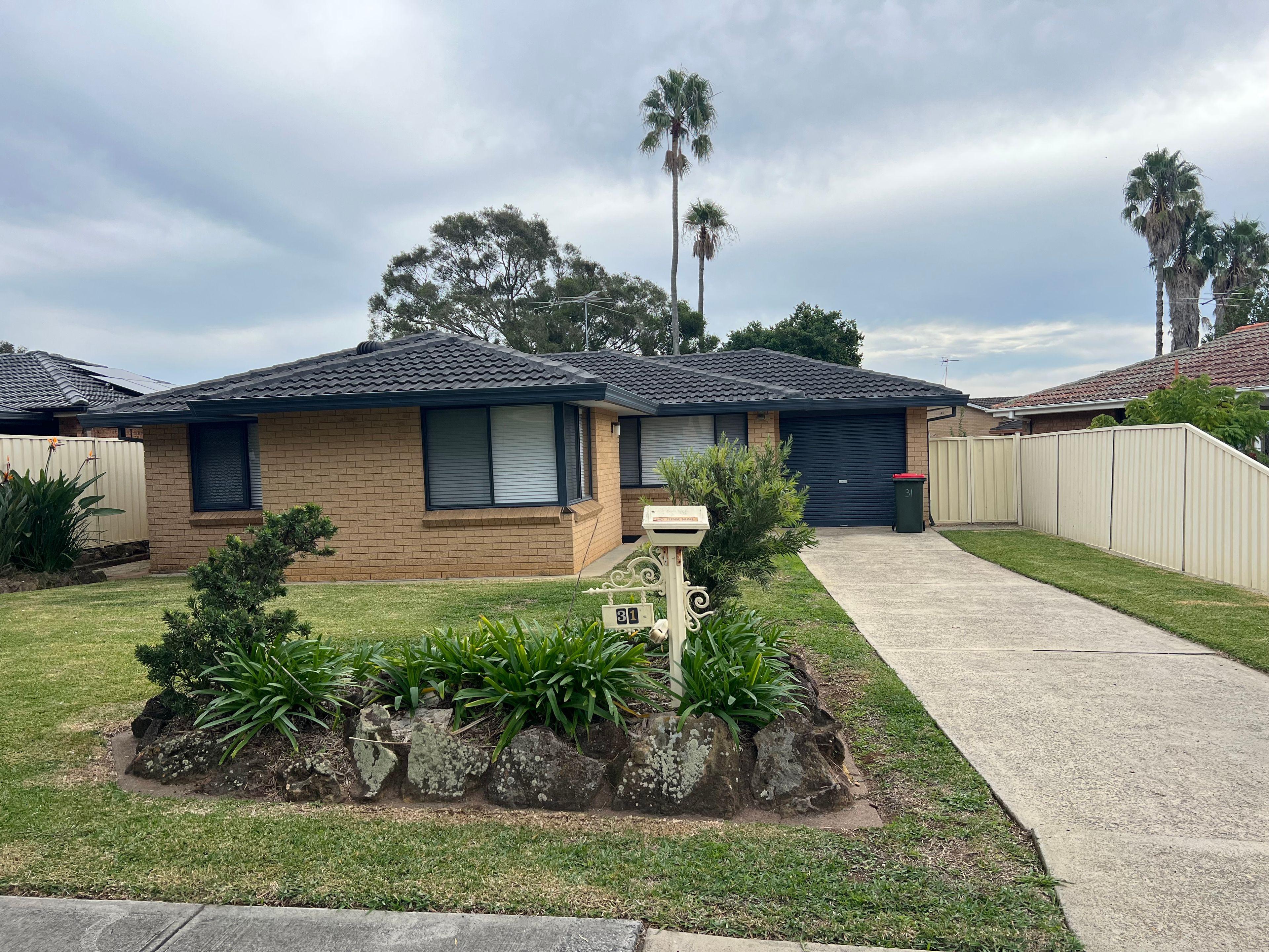 Prop-GPT: House: NSW Marayong, NSW 2148 Home For Rent