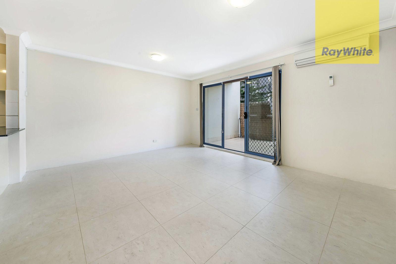 Prop-GPT: Apartment: NSW Rosehill, NSW 2142 Home For Rent