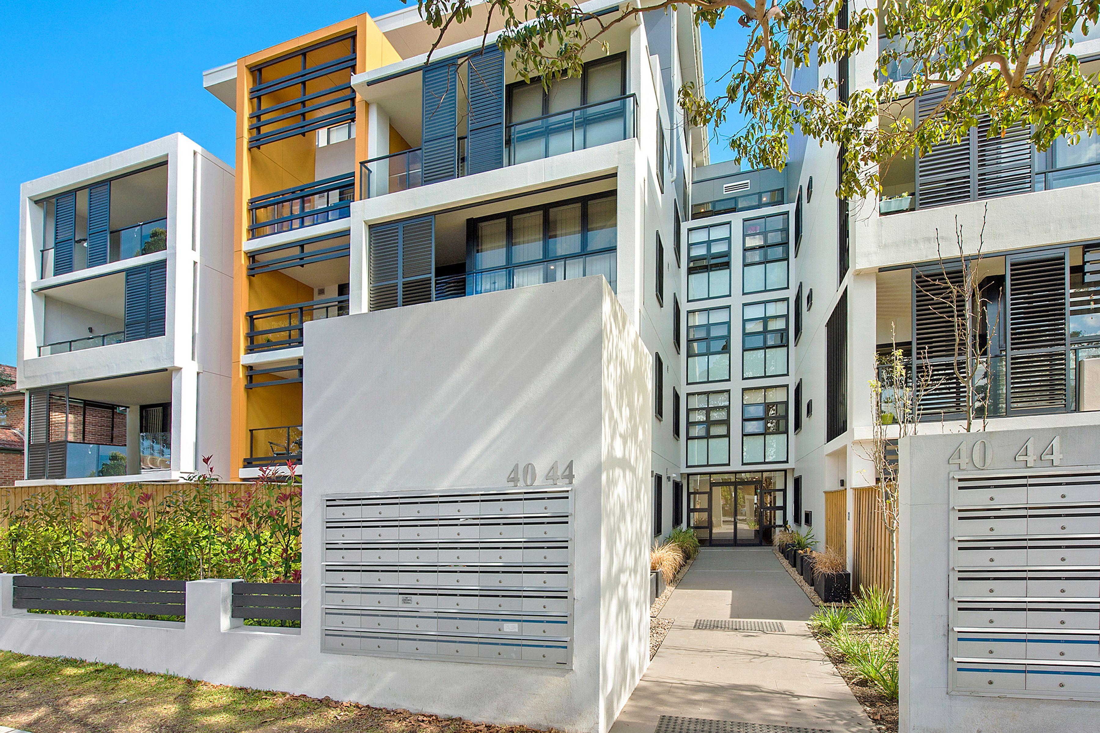 Oversized Loft-Style 1-Bedroom Apartment with 2 Bathrooms & a Huge Balcony