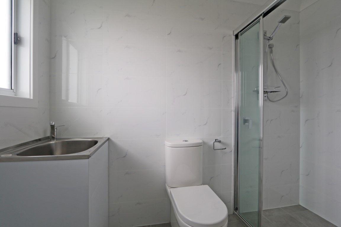 House for Rent: Killarney Vale, NSW 2261, NSW, 2261
