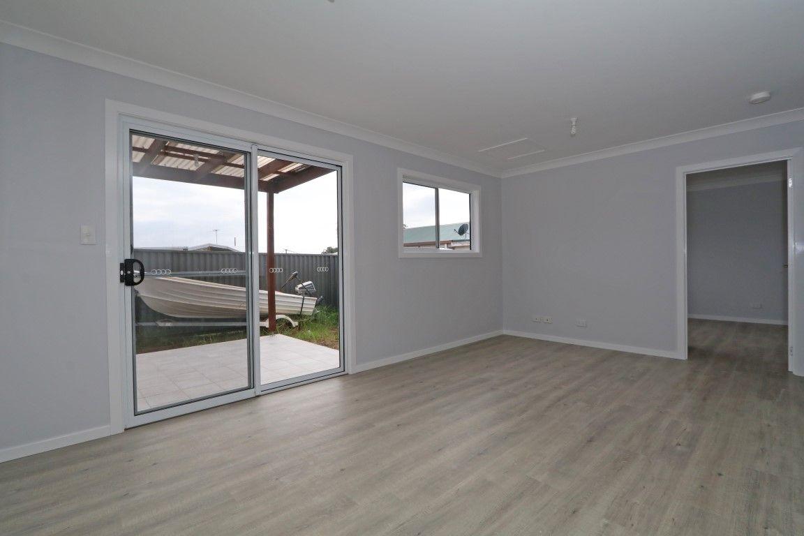 House for Rent: Killarney Vale, NSW 2261, NSW, 2261