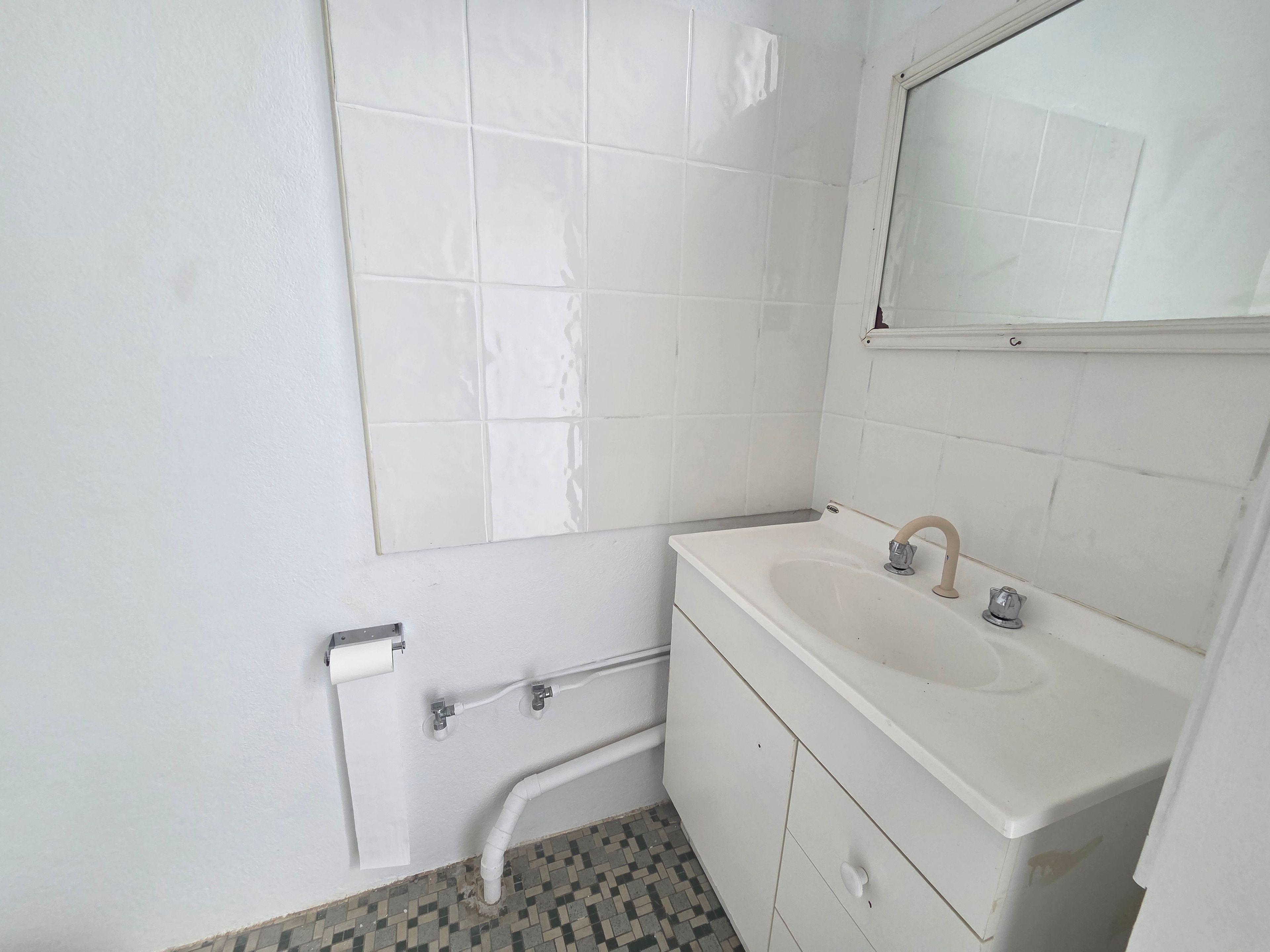 Unit for Rent: East Armidale, NSW 2350, NSW, 2350