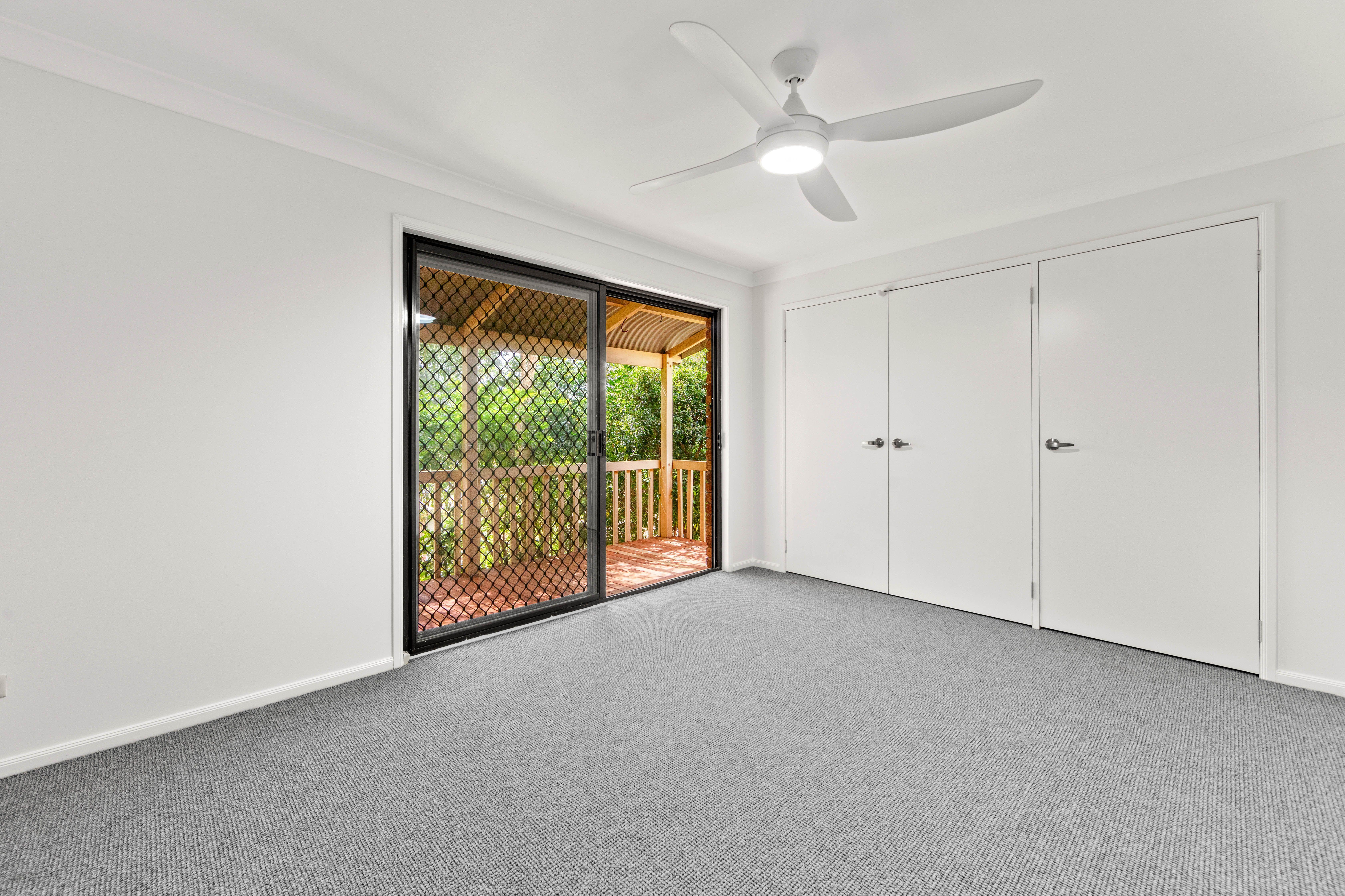 Townhouse for Rent: Mudgeeraba, QLD 4213, QLD, 4213
