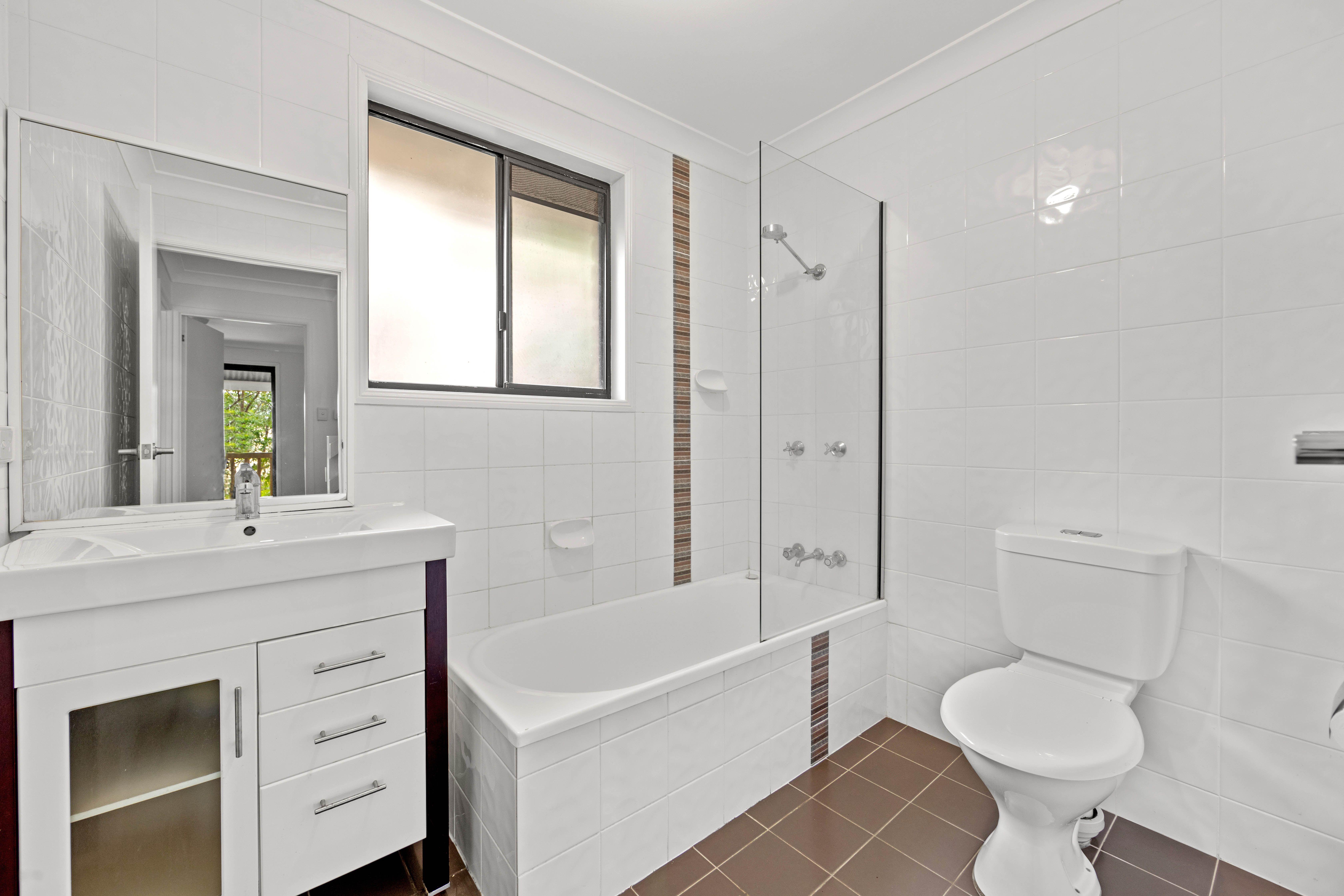 Townhouse for Rent: Mudgeeraba, QLD 4213, QLD, 4213