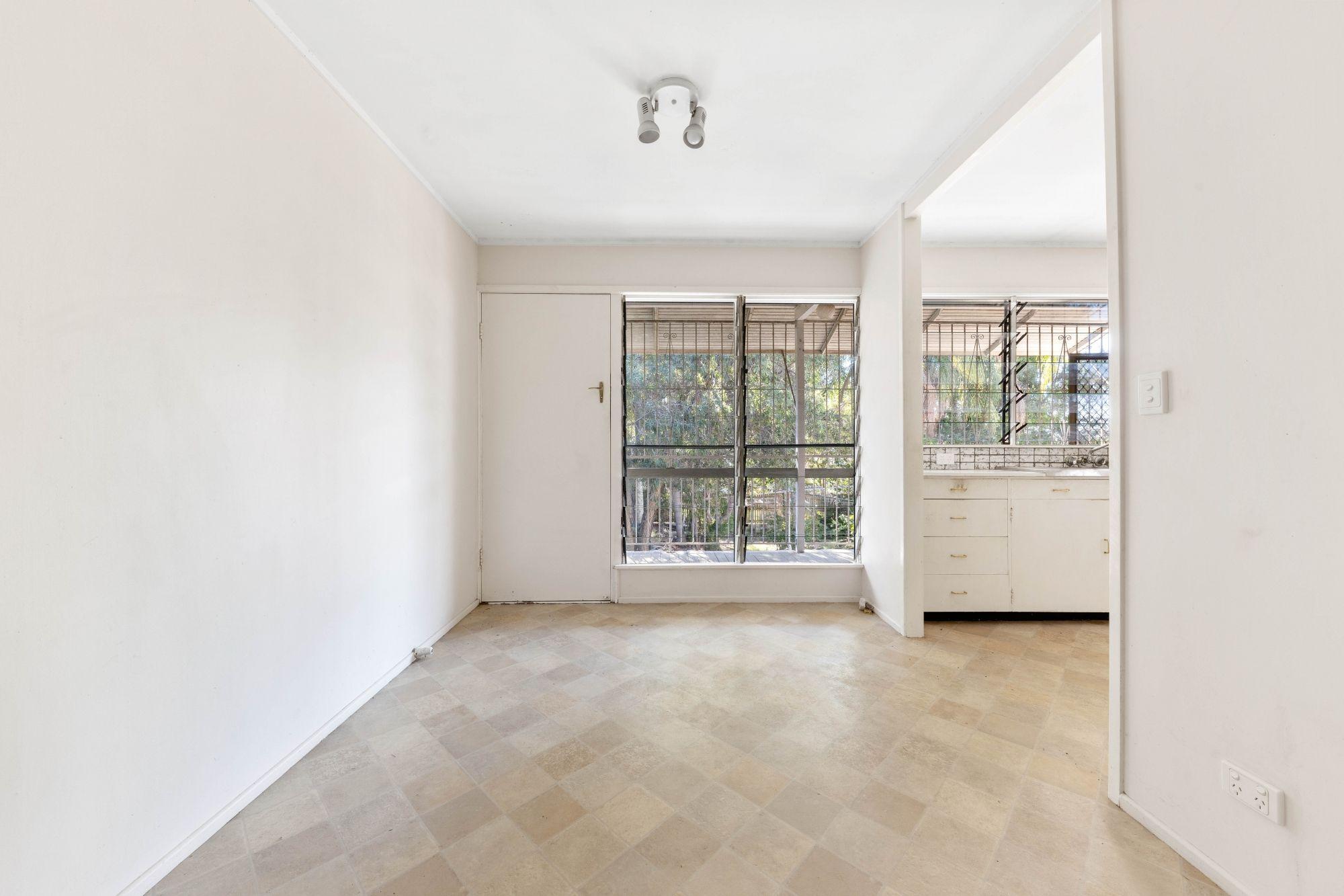 Spacious & Convenient Living in Stafford Heights