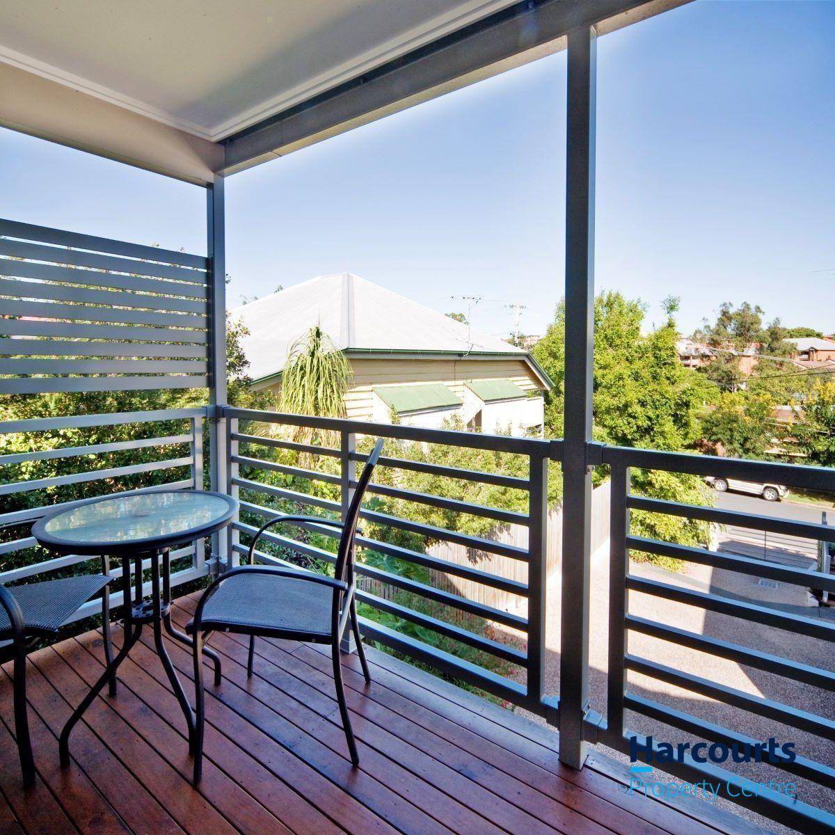 Prop-GPT: House: QLD Coorparoo, QLD 4151 Queensland 4151