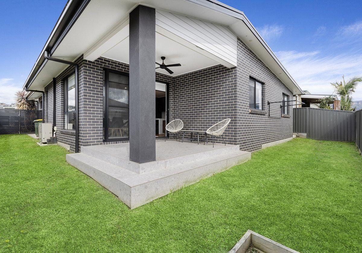 House for Rent: Calderwood, NSW 2527, NSW, 2527