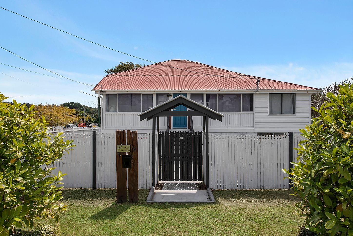 37 Saint Clements Road, OXLEY, QLD 4075 - House for Rent - harcourts.net