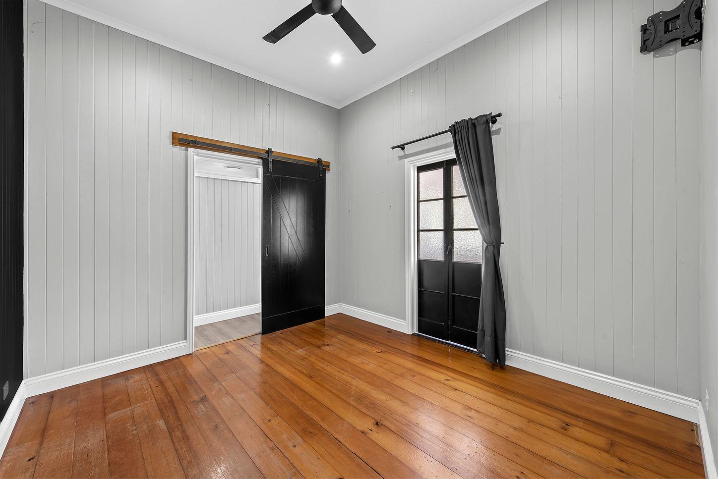 37 Saint Clements Road, OXLEY, QLD 4075 - House for Rent - harcourts.net