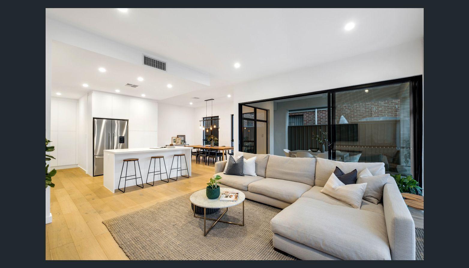 STUNNING, SPACIOUS, EXECUTIVE HOME