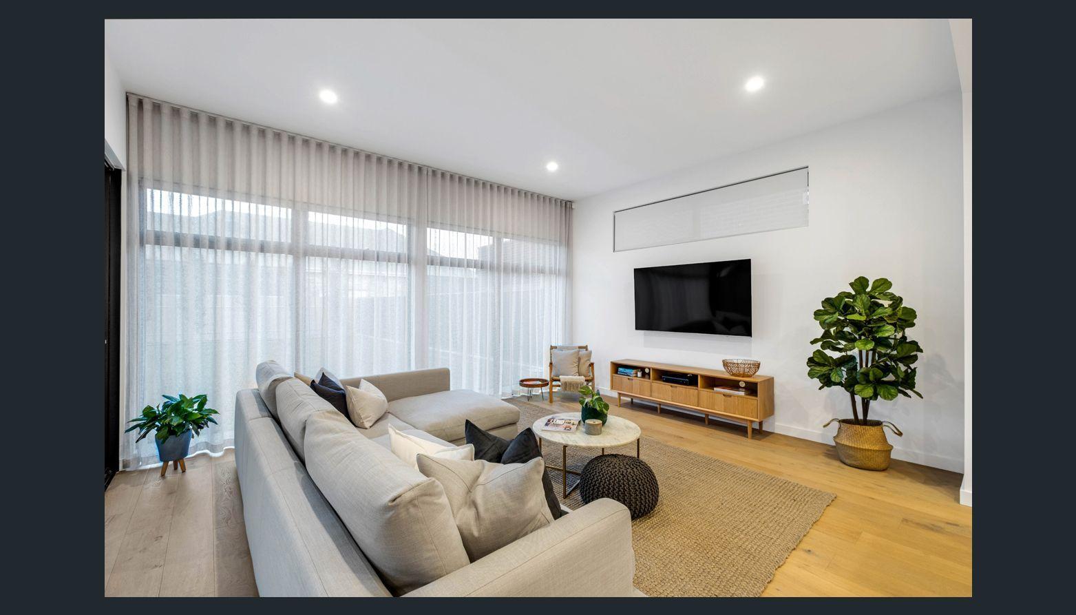 STUNNING, SPACIOUS, EXECUTIVE HOME