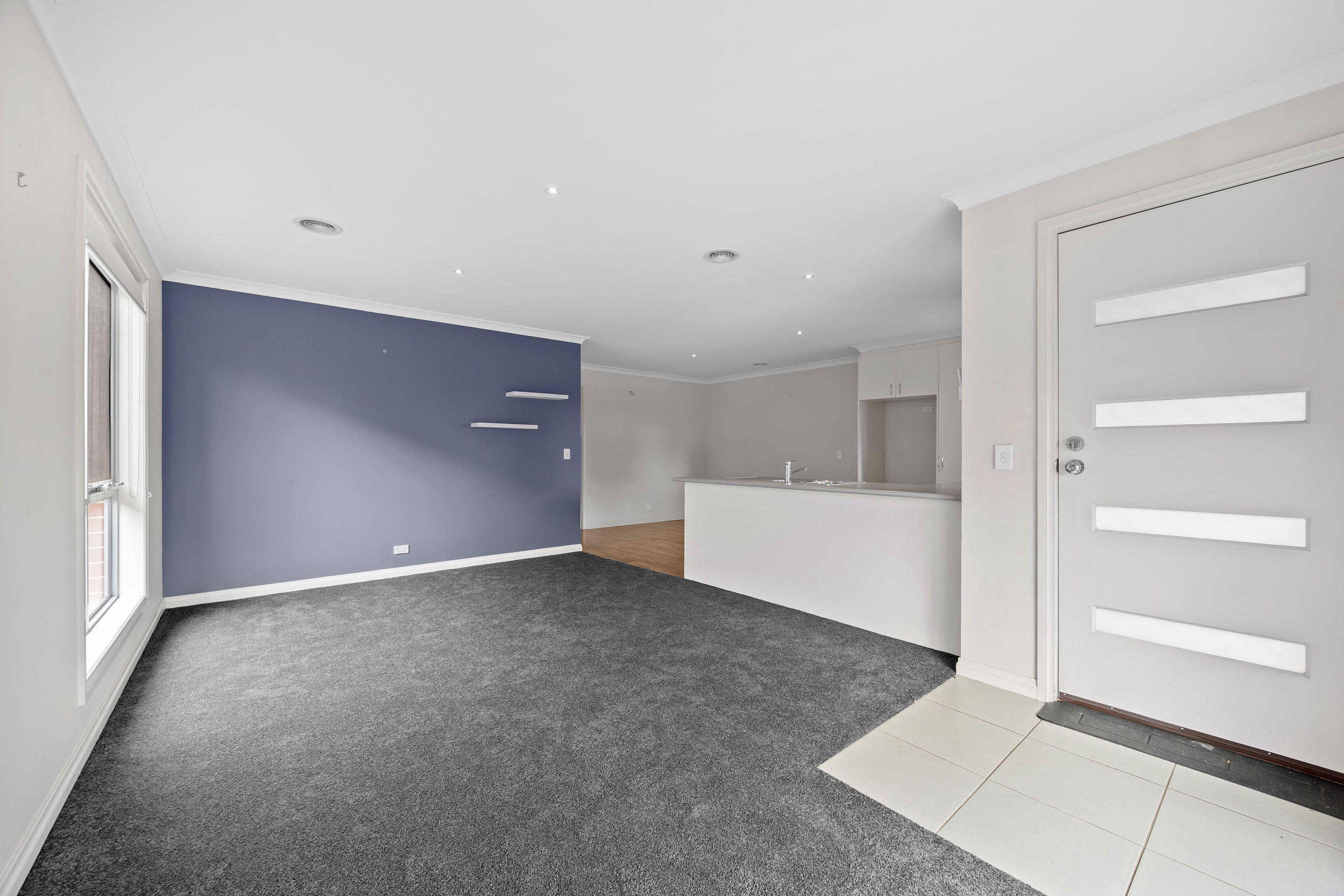 Spacious Family Home with Two Living Areas and Low-Maintenance Yard