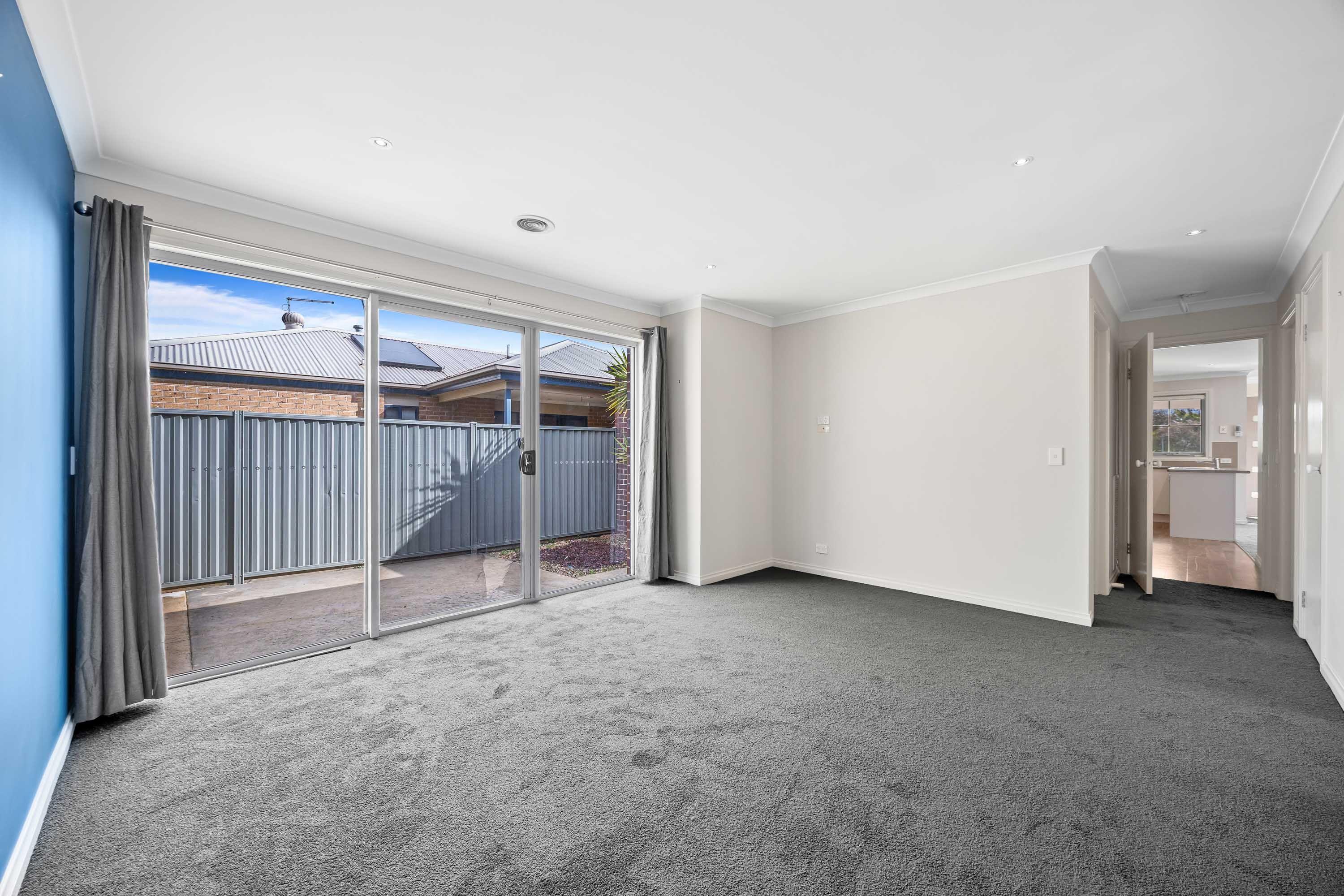 Spacious Family Home with Two Living Areas and Low-Maintenance Yard