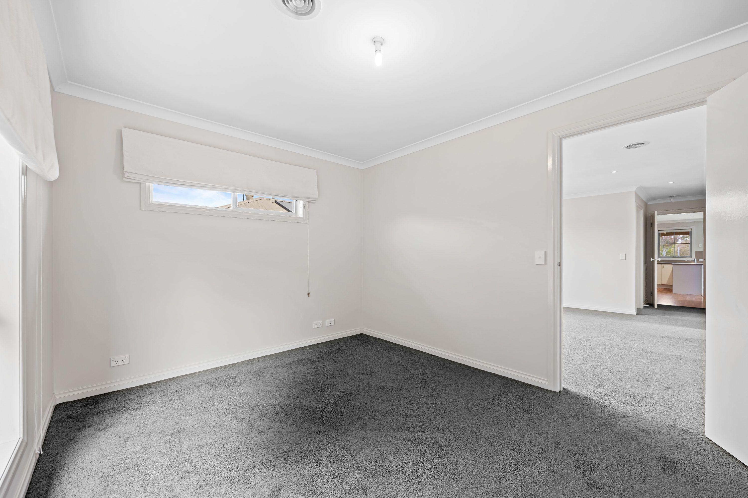 Spacious Family Home with Two Living Areas and Low-Maintenance Yard