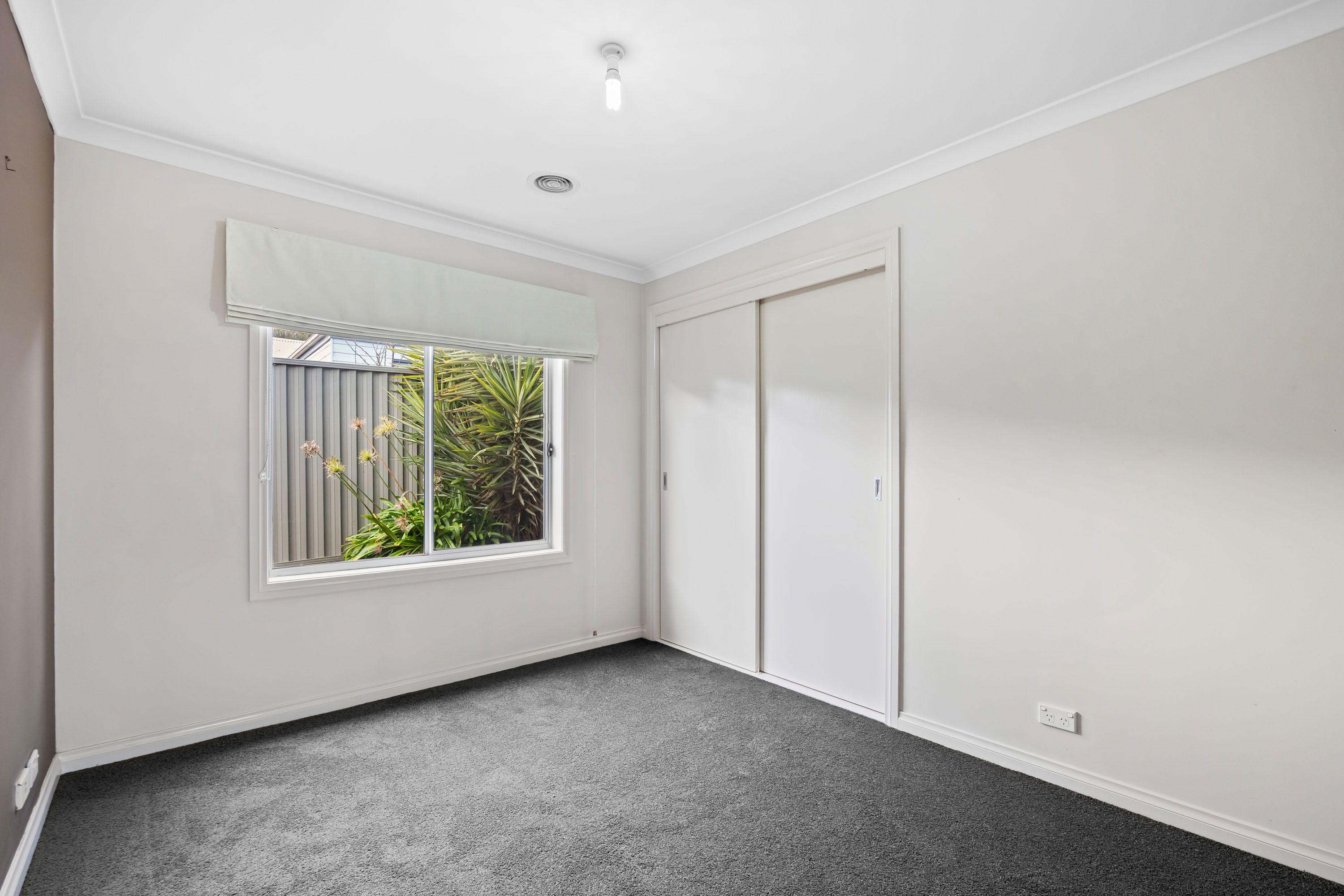 Spacious Family Home with Two Living Areas and Low-Maintenance Yard