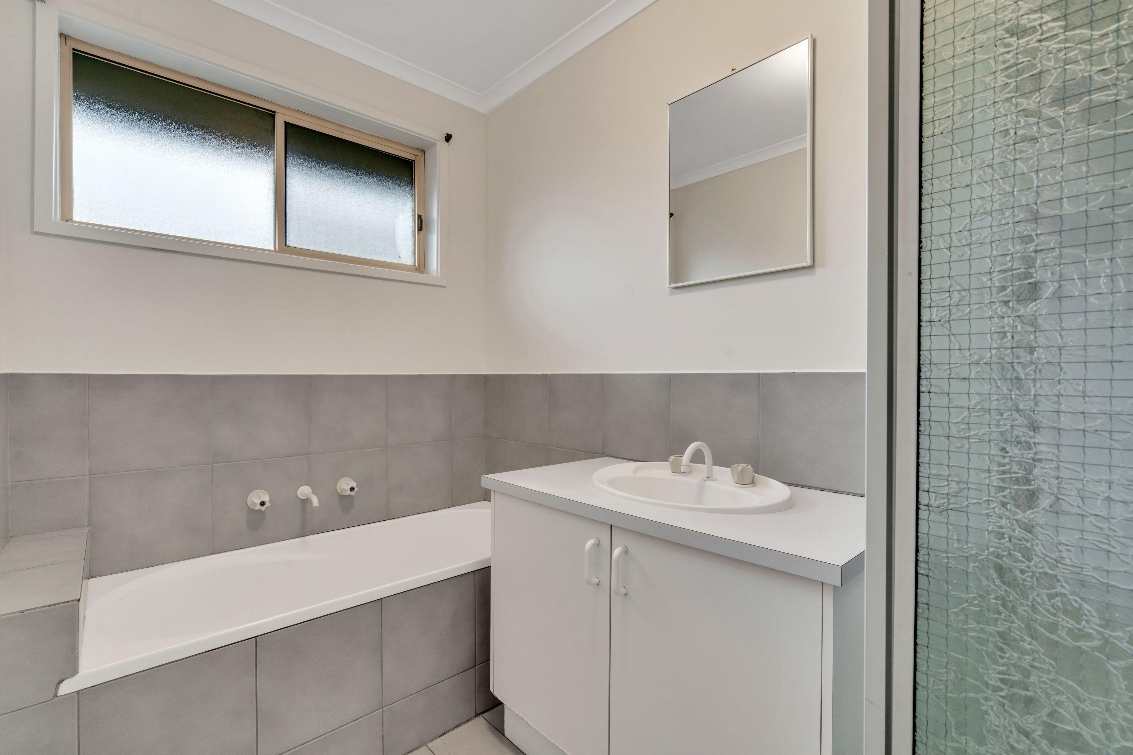 House for Rent: Craigieburn, VIC 3064, VIC, 3064