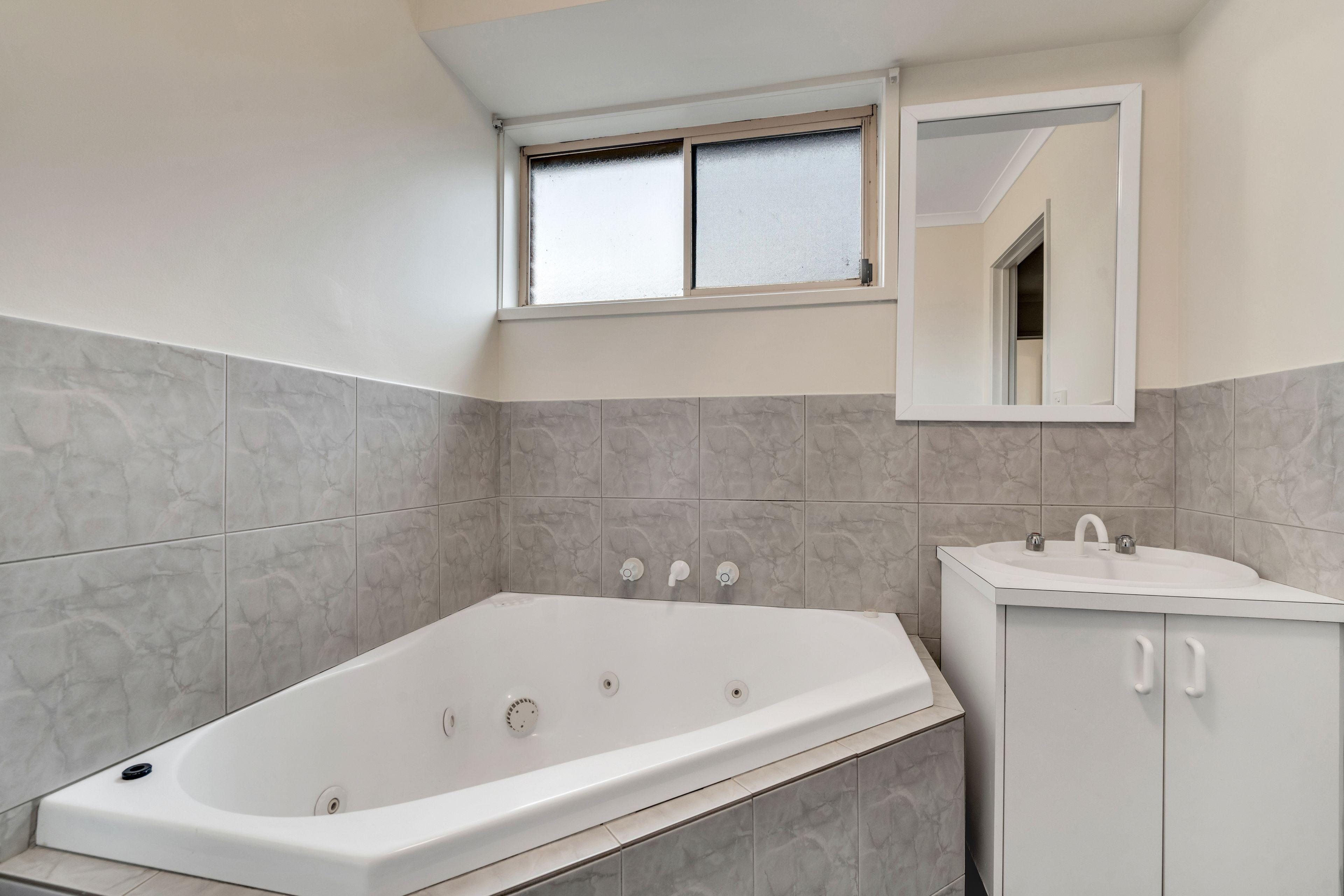 House for Rent: Craigieburn, VIC 3064, VIC, 3064