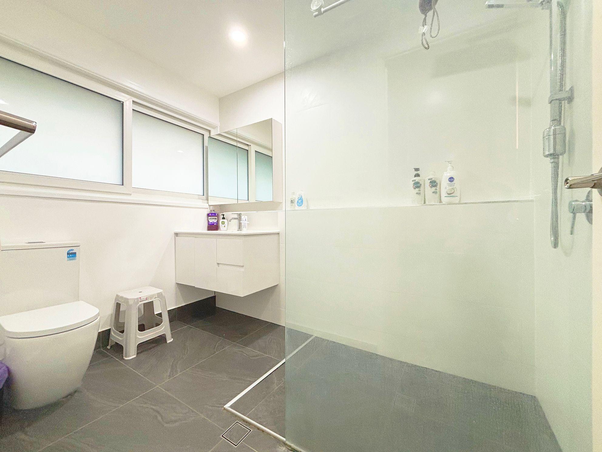 Newly Renovated Lowset Home In Wishart