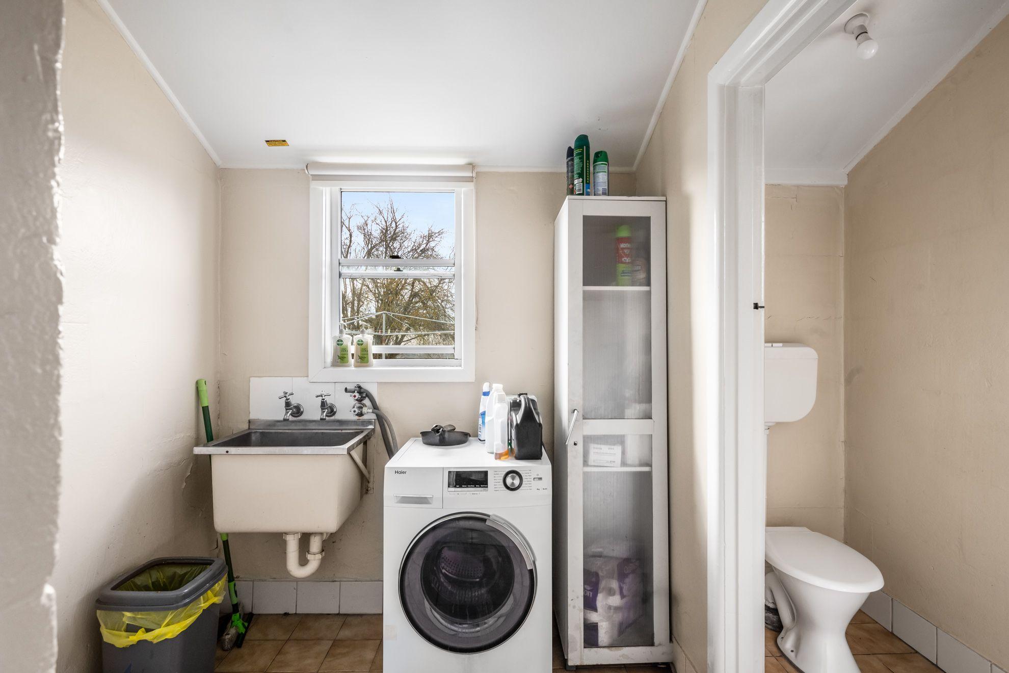 Convenient and Comfortable Living at 11 Lean Street