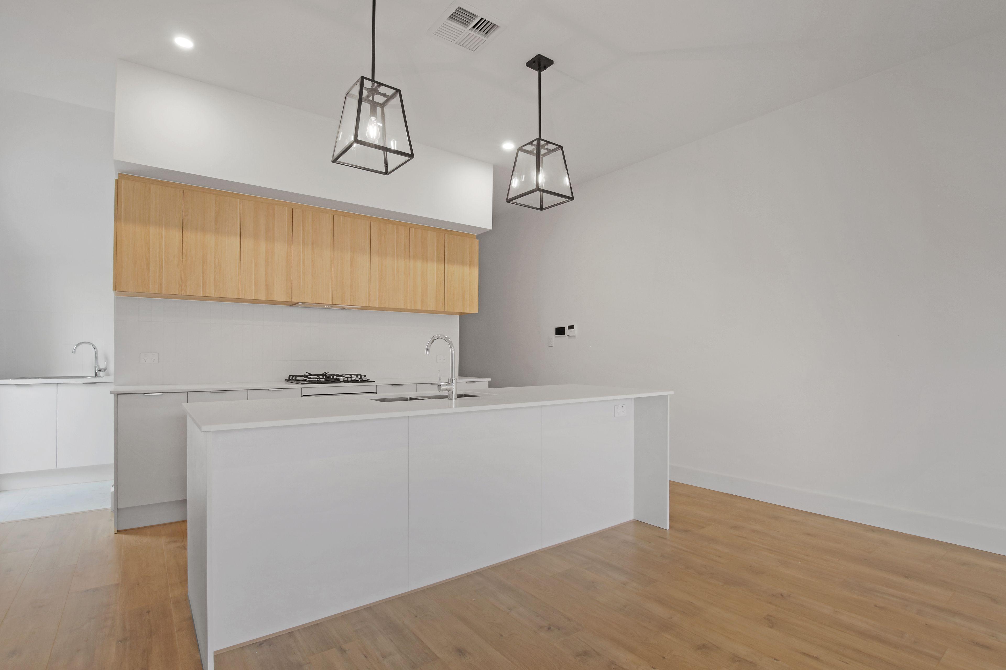 Elegant, Spacious Home in the Heart of Campbelltown!