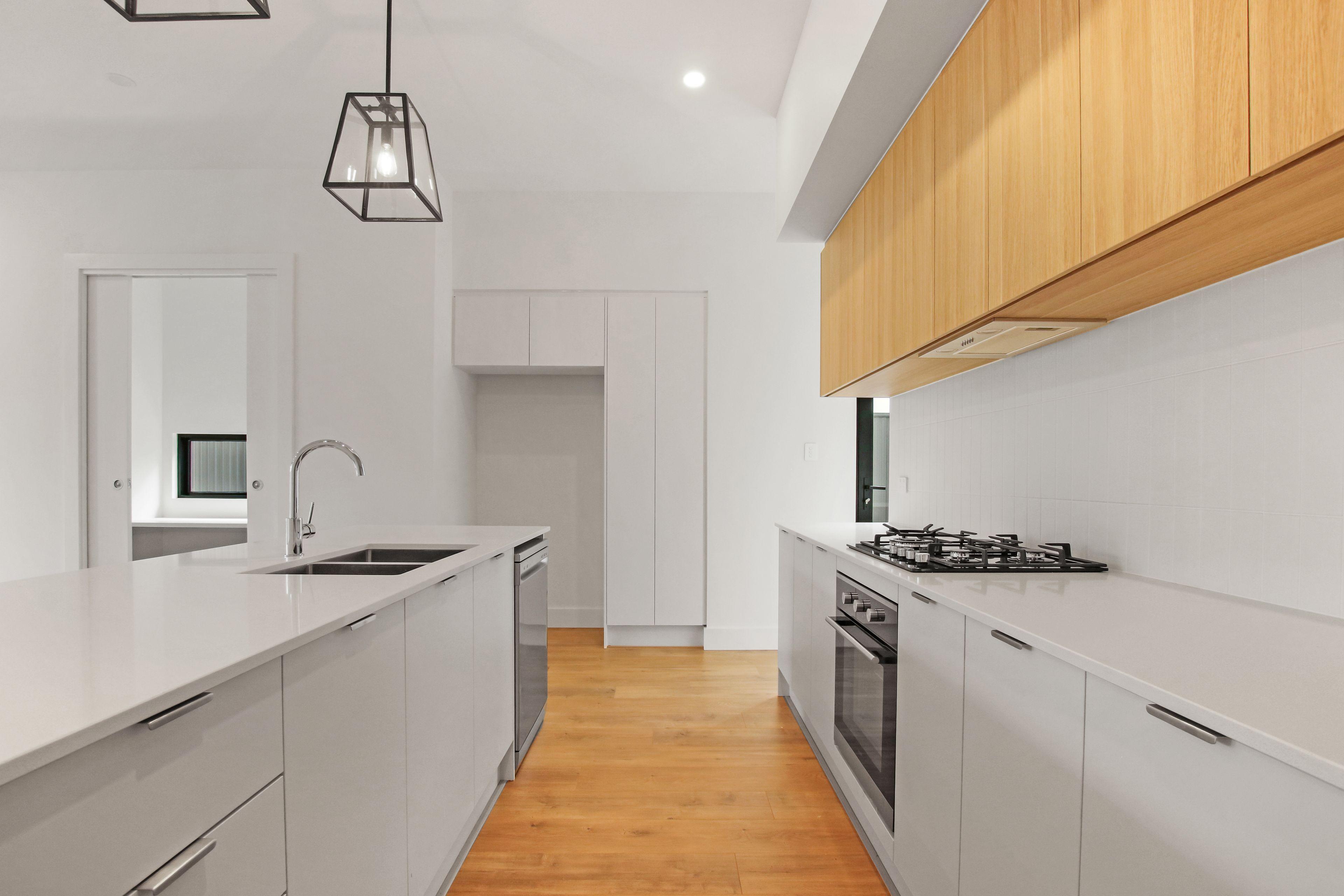 Elegant, Spacious Home in the Heart of Campbelltown!