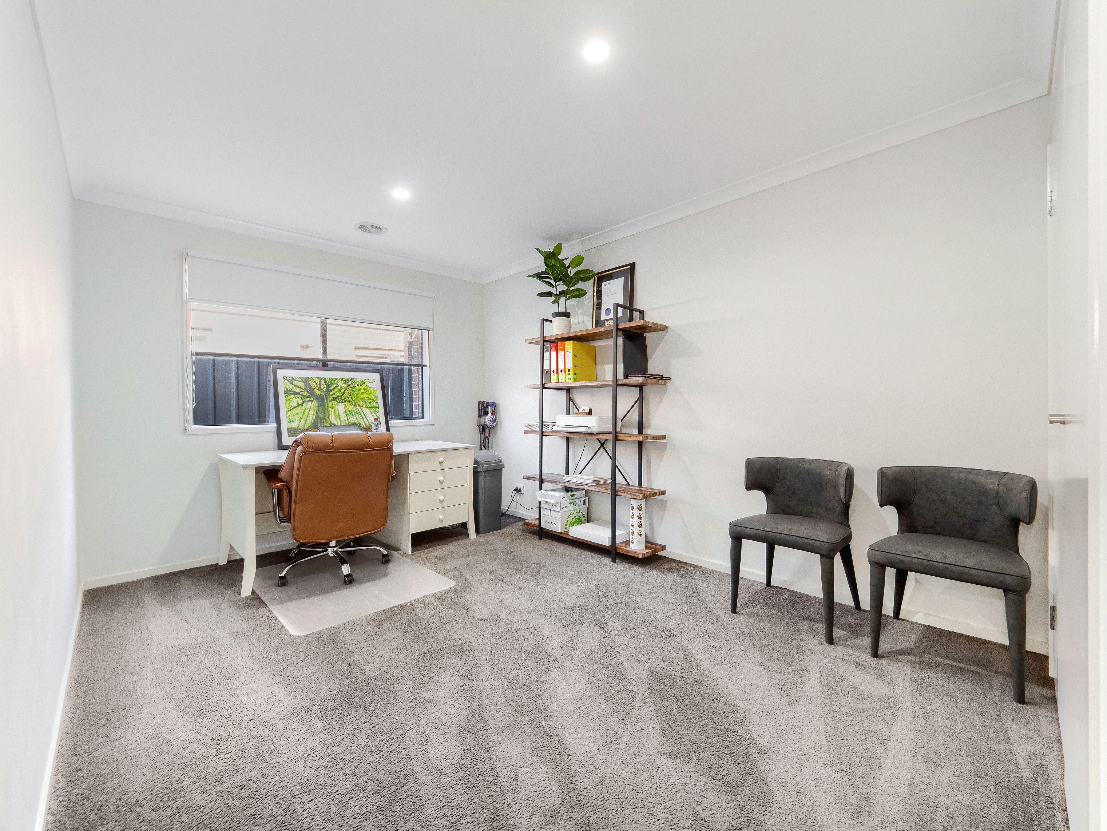 Spacious 4-Bedroom Family Home in Botanic Ridge