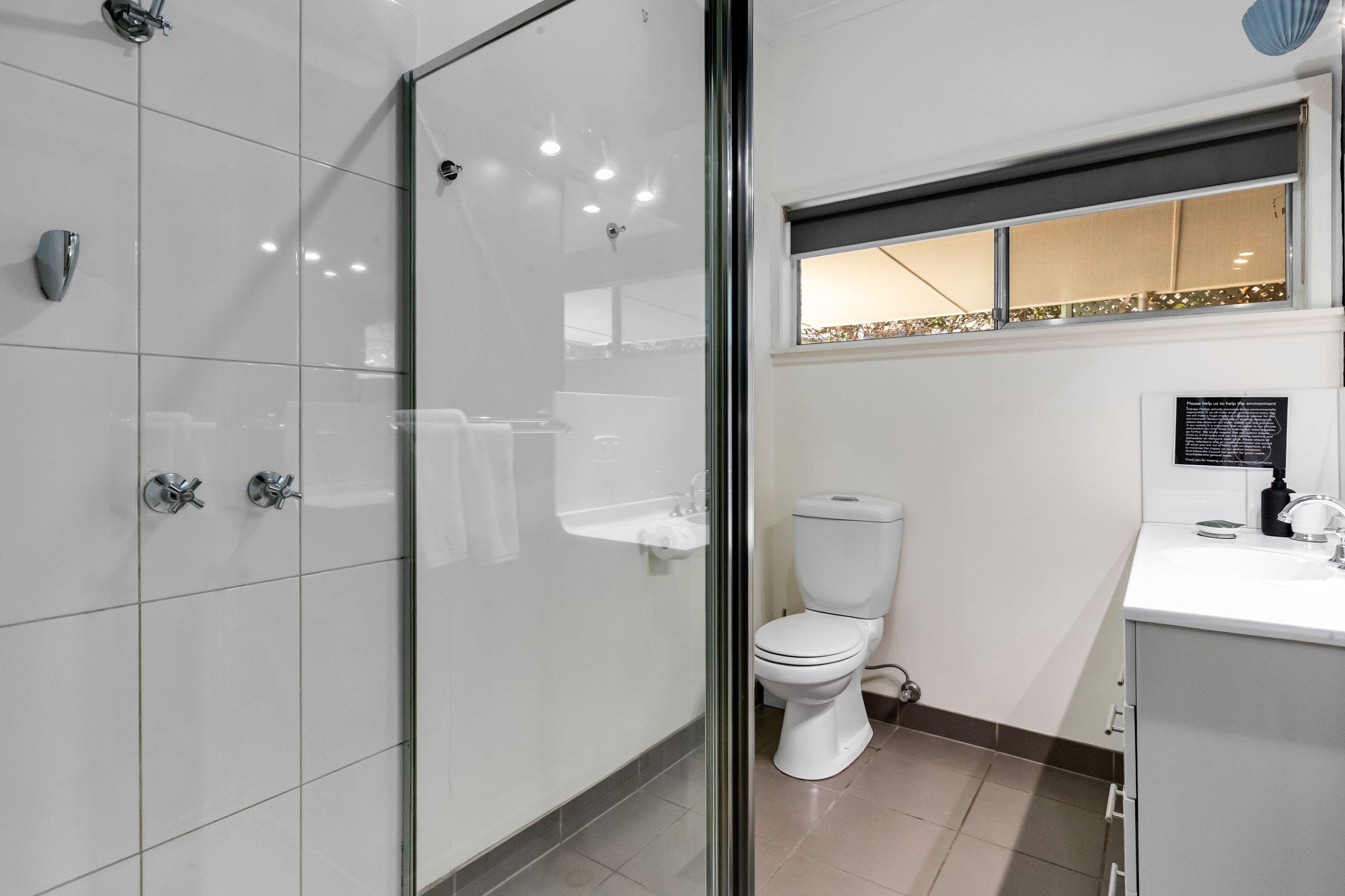 FULLY FURNISHED PROPERTY IN HEART OF TOWN