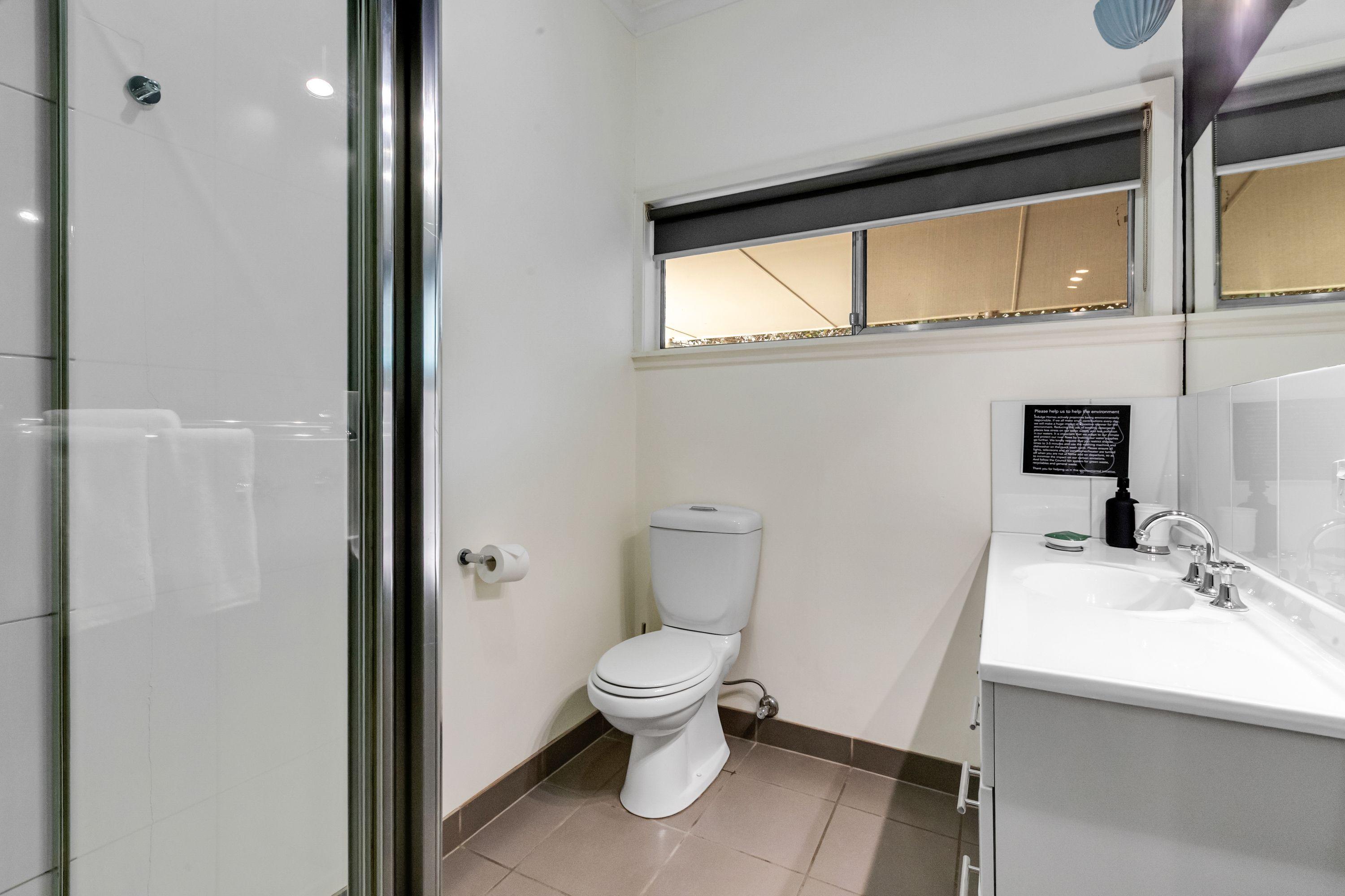 FULLY FURNISHED PROPERTY IN HEART OF TOWN