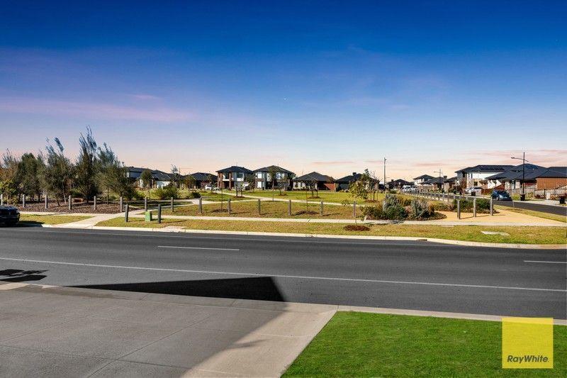 Modern Comfort with Practical Living